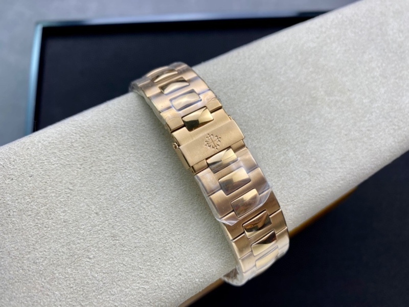 Watch0171