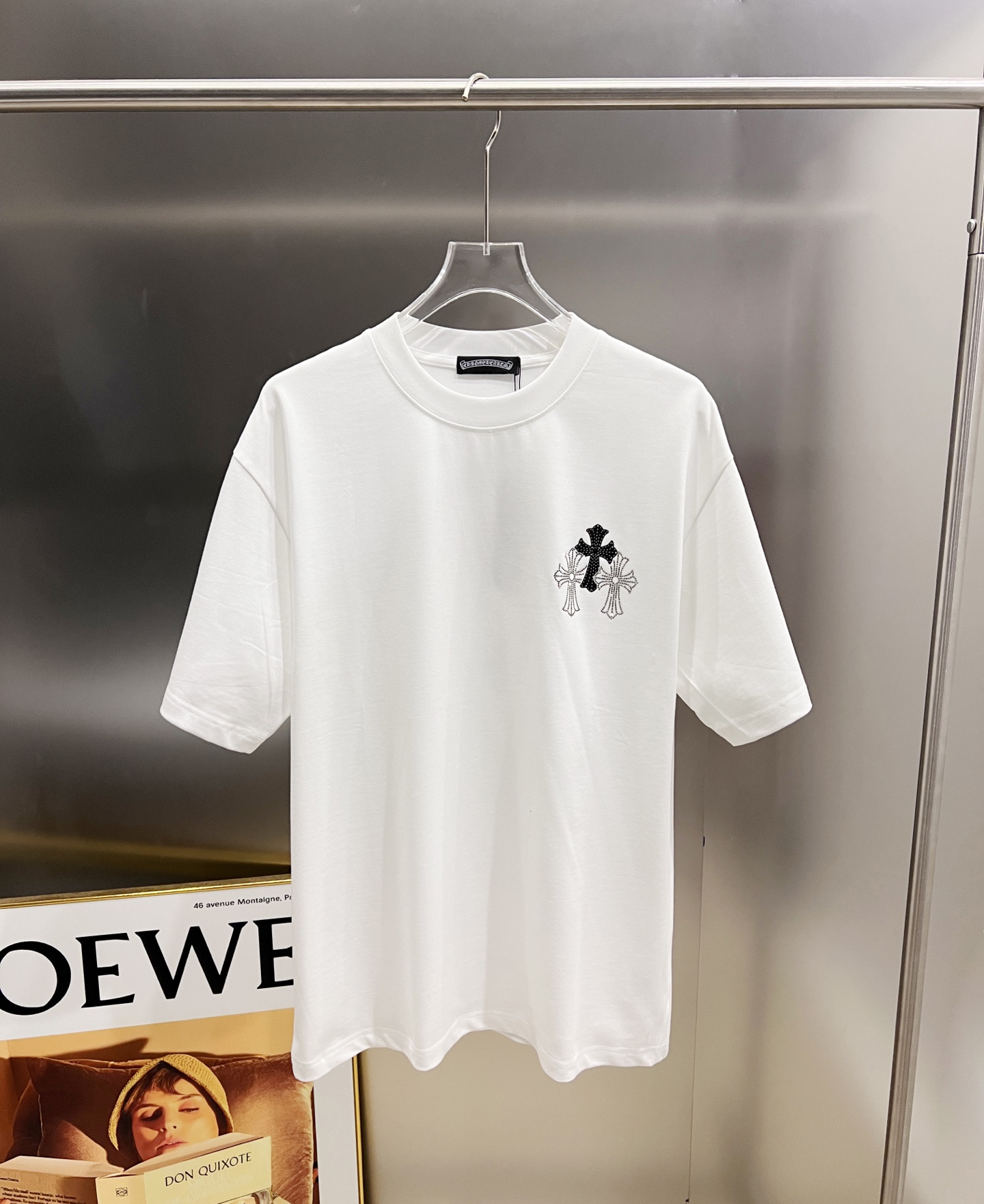 P80 CH克罗 2025秋冬新款 短袖T恤 十字架发泡工艺+中东澳钻设计工艺 实物很棒🔥男女同款宽松版 尺码S M L XL XXL 五个码 黑色 白色