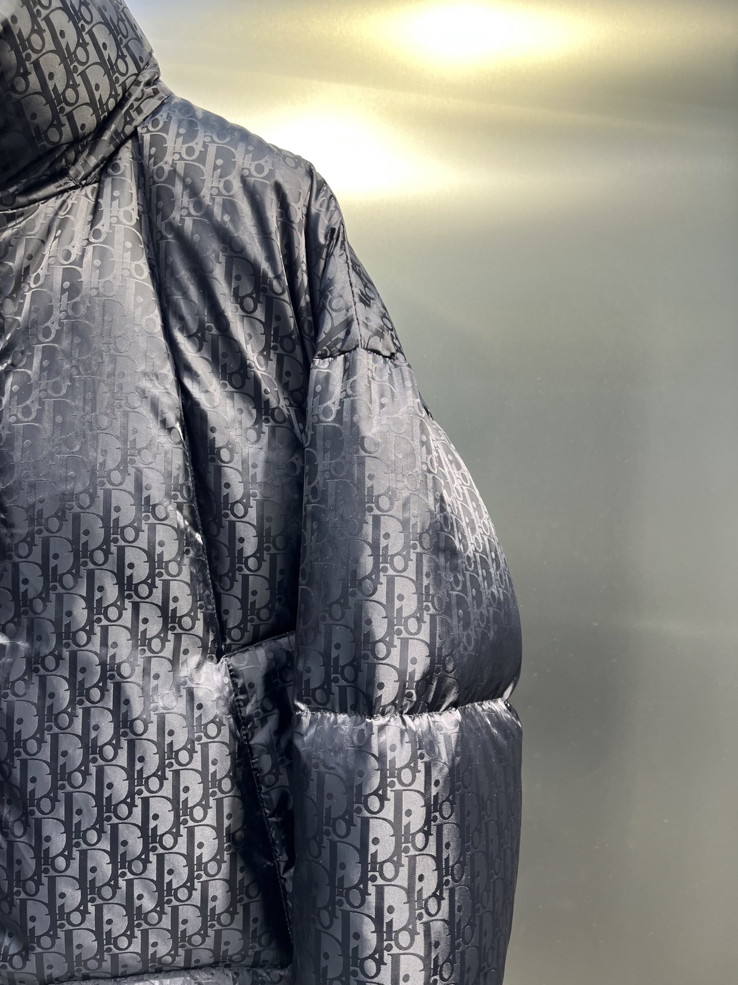 💰 380 Dior 经典机甲系列 黑色主调+满印提花面料 尺码：46 48 50 52 54码