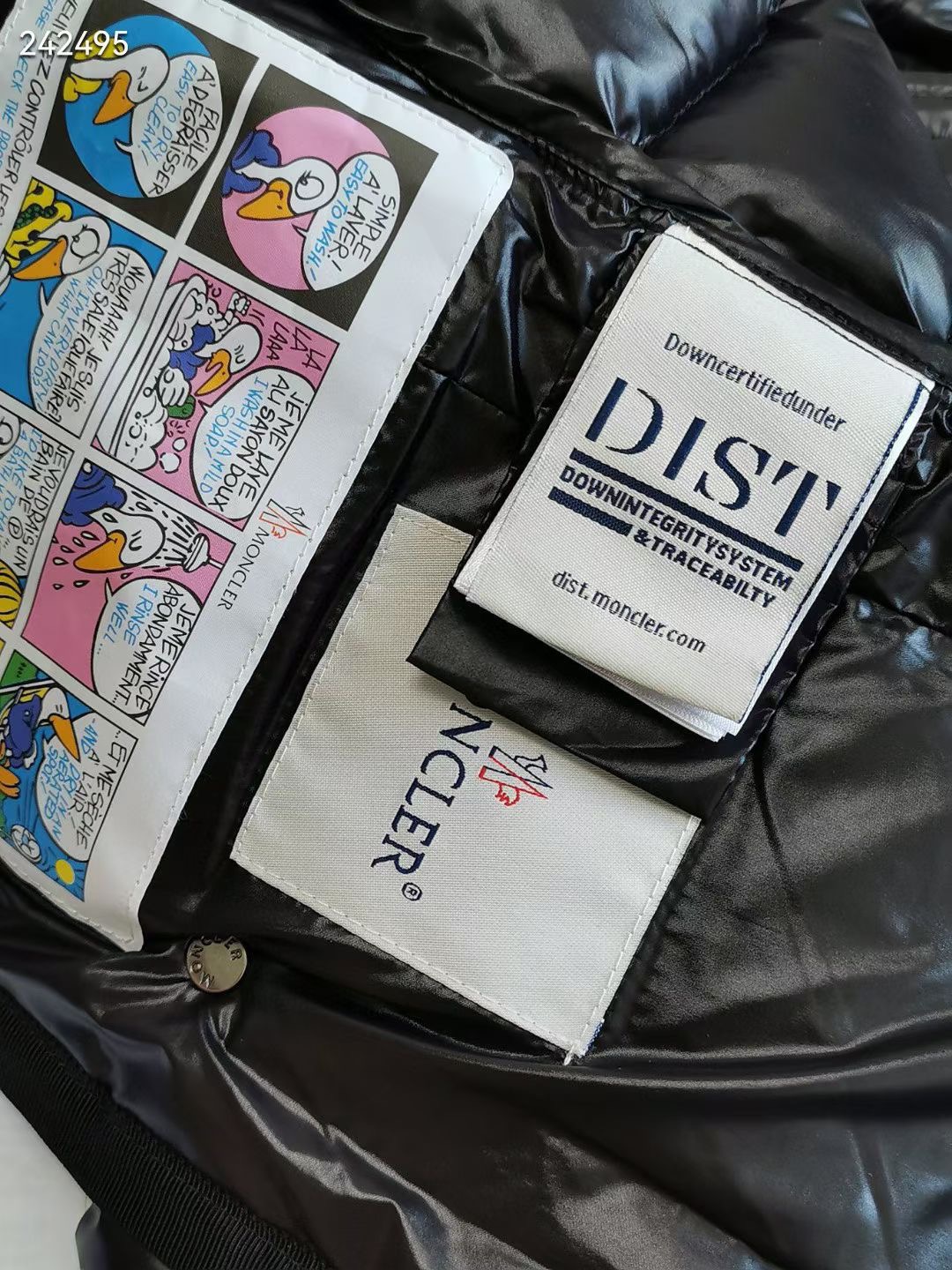 💰590 Moncler Armoise 短款修身女士羽绒服，狐狸毛，进口尼龙面料，拉链开合 黑色 白色1-2-3-4