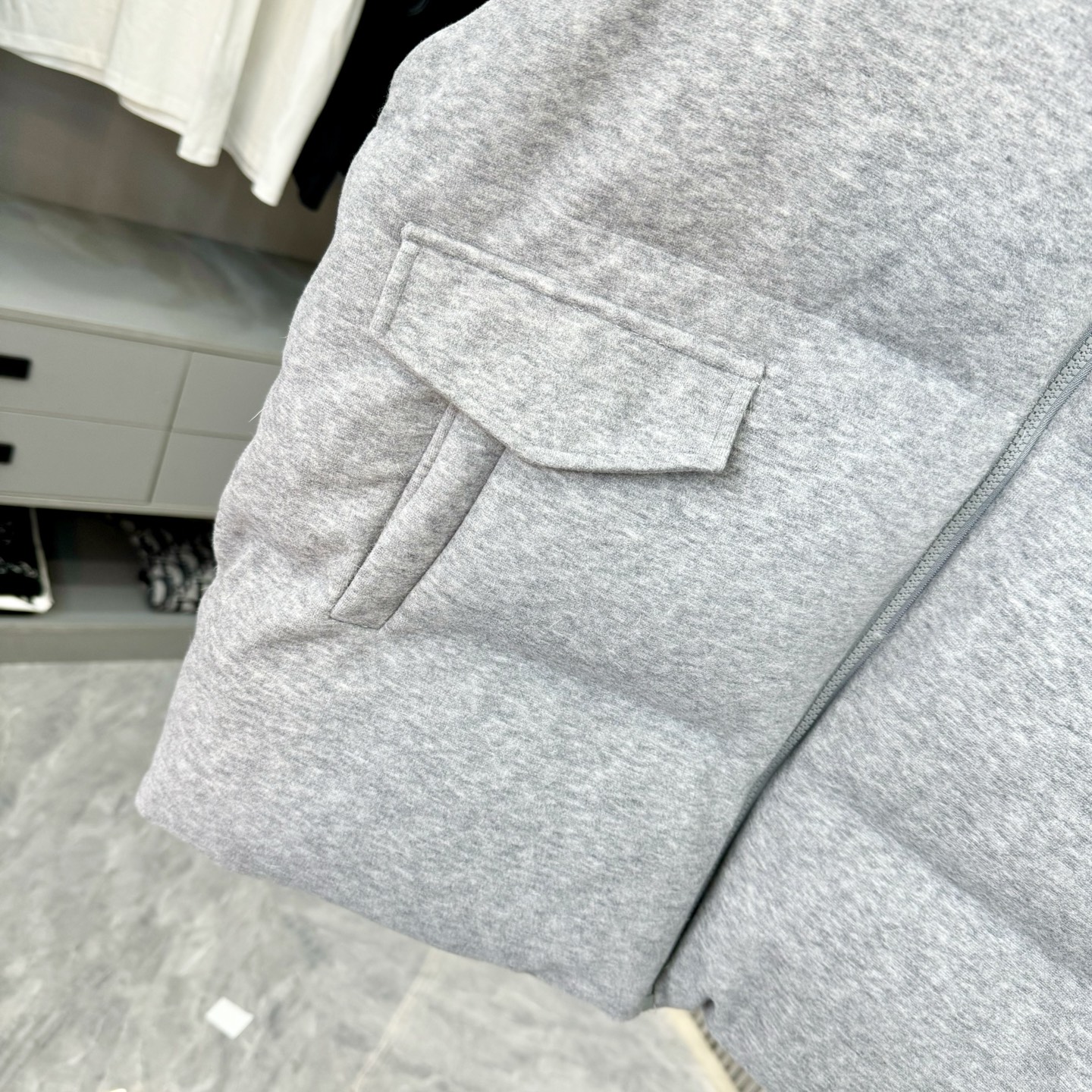 羽绒服活动价🔥🉐150 L XL?XXL 高品质 羽绒马甲（白鸭绒）🔥 速速（手慢无）