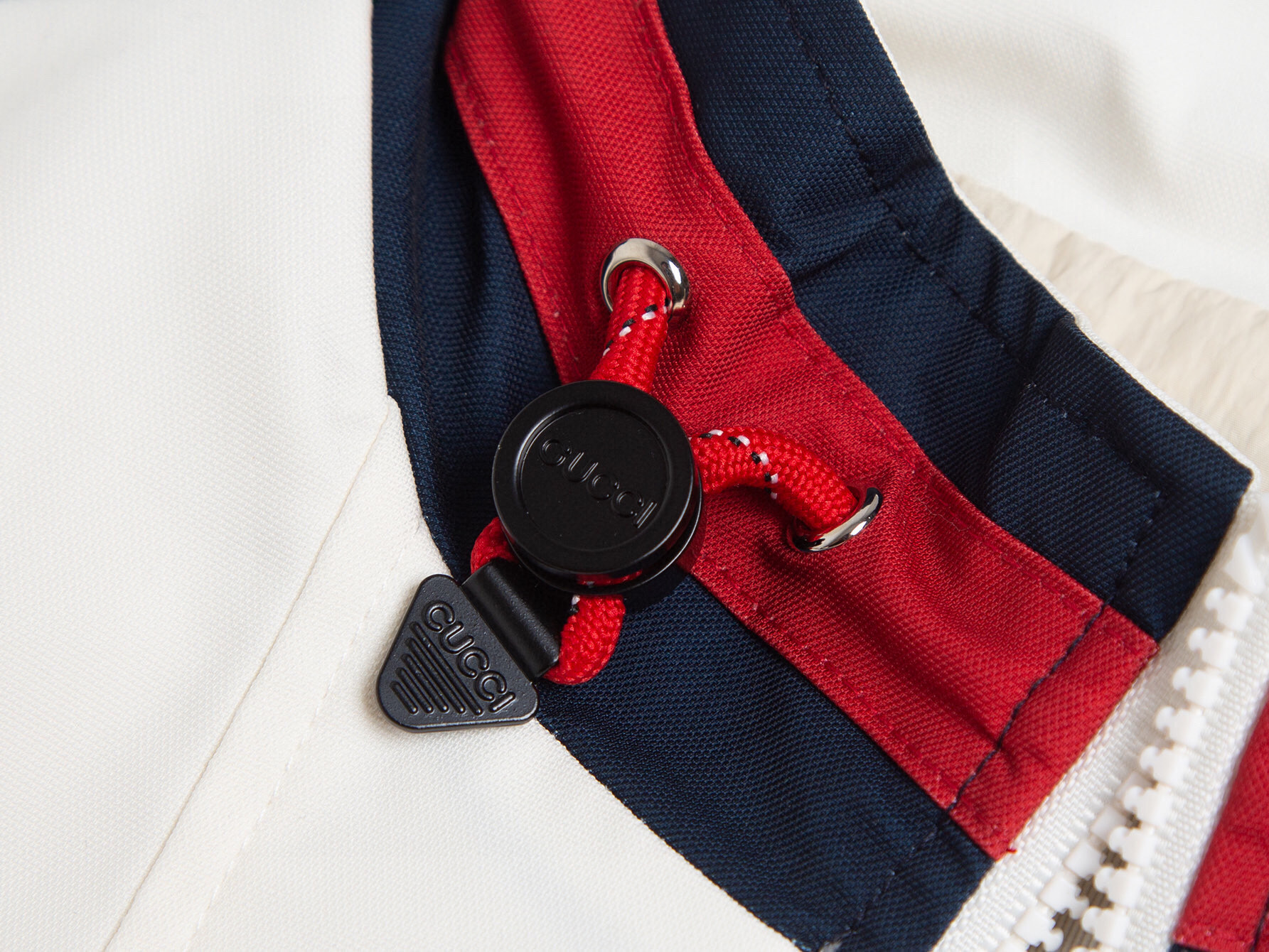 💰325 (只做精品 内有NFC防伪芯片🔥ZP版本 ) -Gucci官网款同步上新 梭织拼接织带精工提花立领刺绣夹克外套 男女同款 -YB开模面料细节一致 全套辅料定制 区别市面通货 欢迎对比 -颜色 卡其色 蓝色 -码数 S M L XL XXL