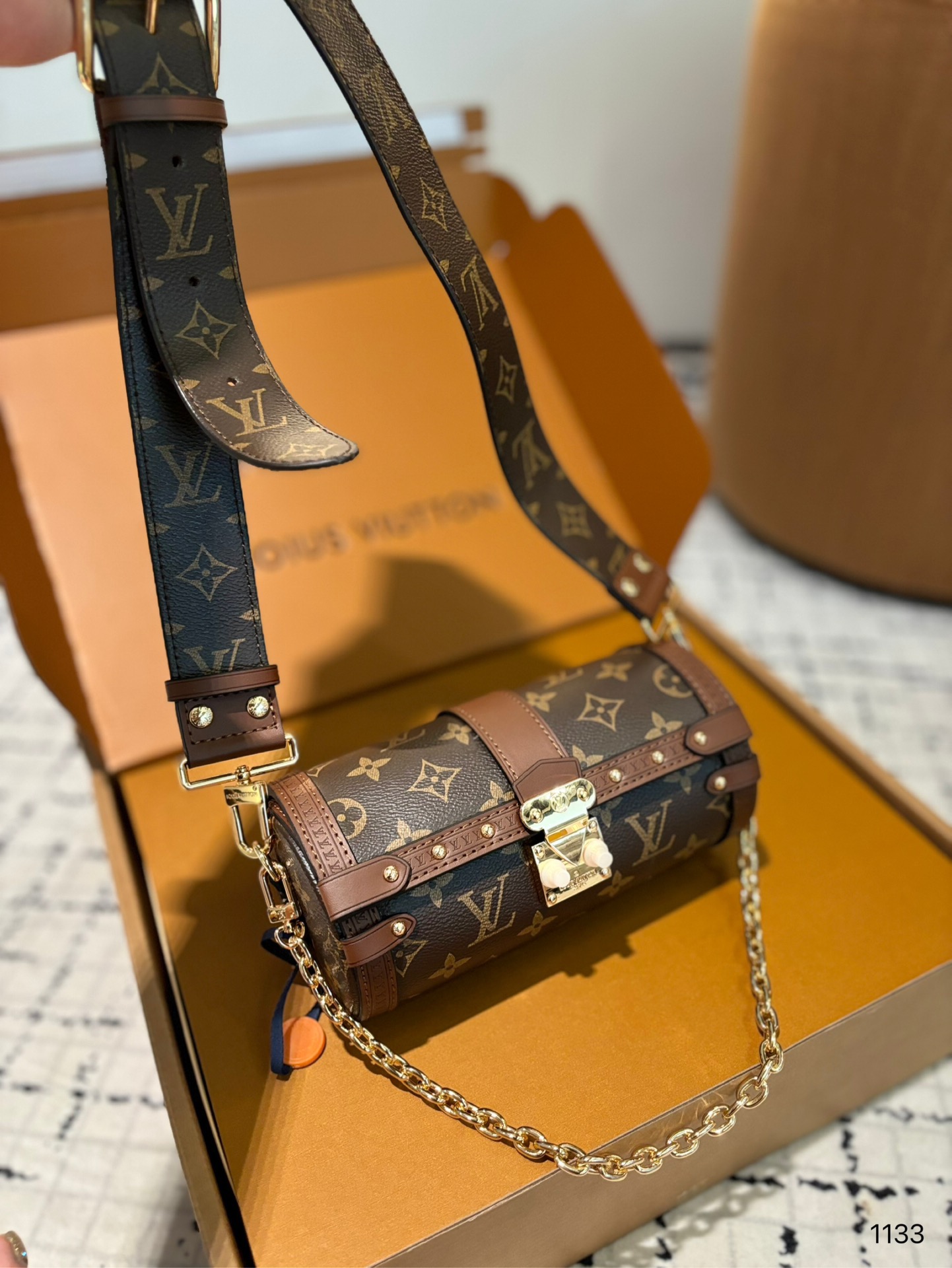 P205配折叠盒 尺寸20.10cm LV 芭比龙 全钢五金牛皮版本 颜值高 日常出街首选 任何搭配都能够轻松驾驭 时尚潮流