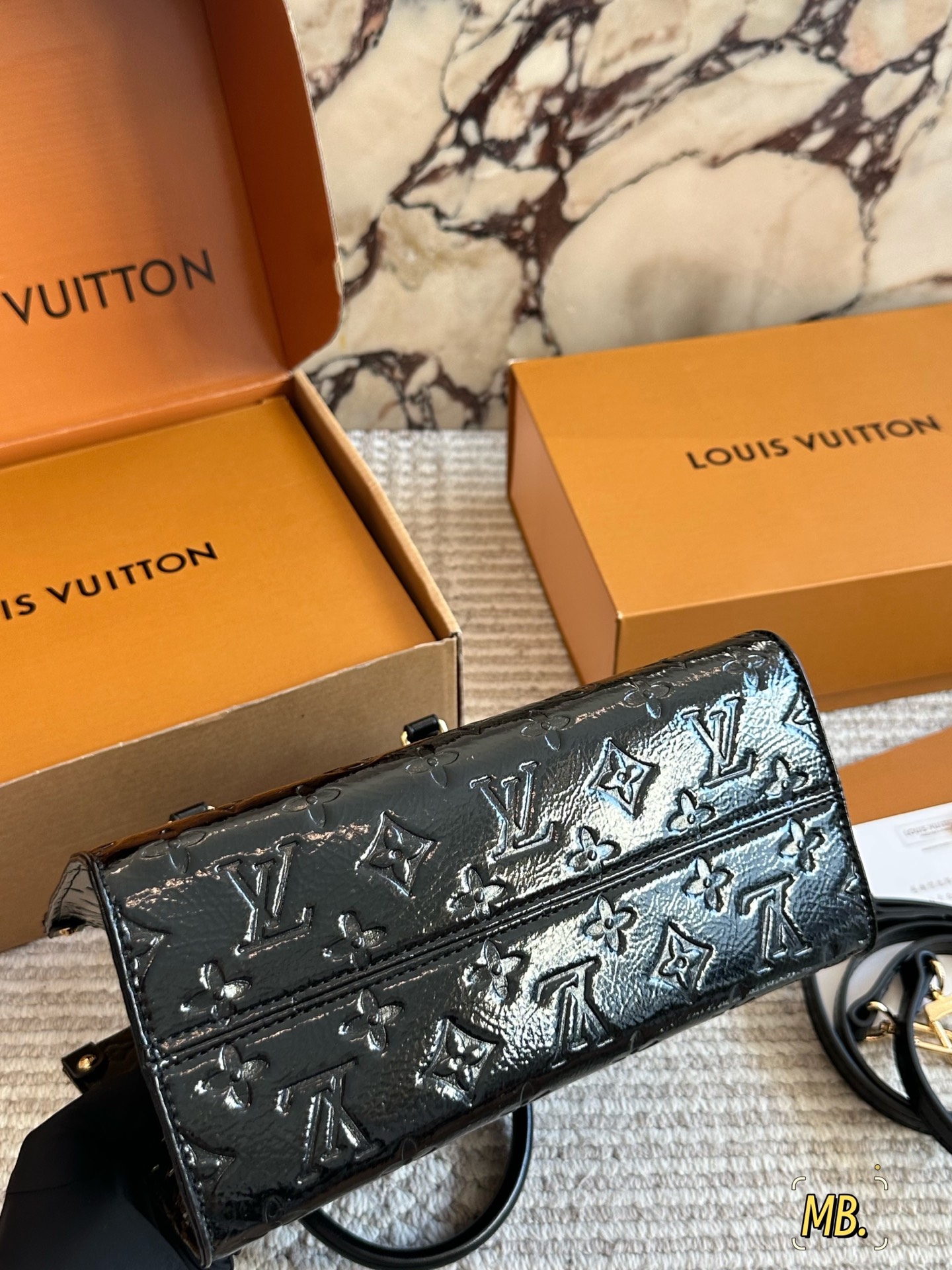 💰 185 配盒 新款丛林 size:25*19cm (小号) ONTHEGO小号手袋 搜索🔍 L家 onthego购物袋