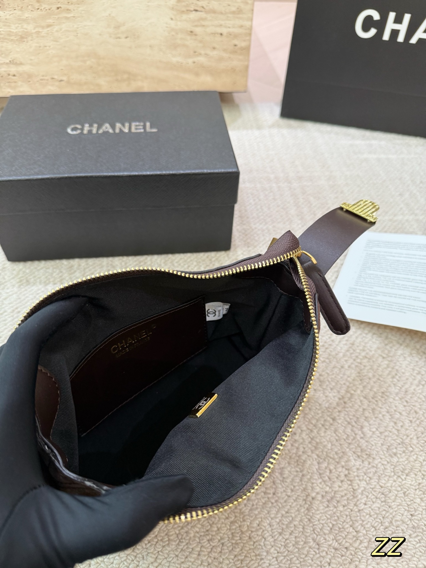 P130 麂皮 Chanel香奈儿饭盒包 中古系列 可手提 可斜挎 配礼盒🎁尺寸19.16