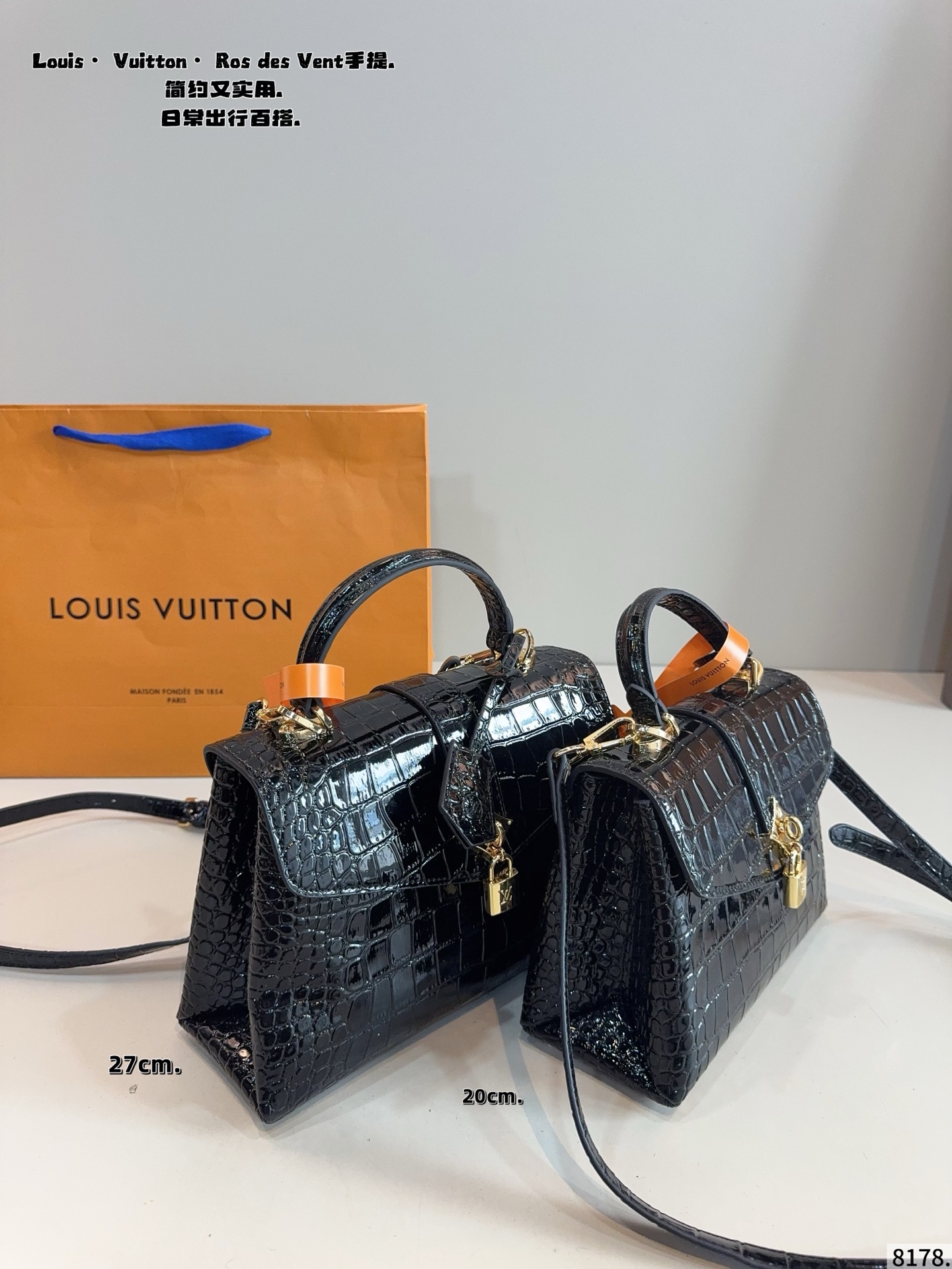 p180p170配礼盒🎁. LV Capucines bb 手提包 今年最多明星街拍的LV包包你能想到哪些款式呢？恐怕大多女性都会把目光锁定到柔软的荔枝纹Taurillon系列吧，因为全都是高端之选，无论是休闲商务都是最有品味的，Capucines bb 设计很有亮点，几乎是人见人爱的，在明星街拍中也最常见到，范冰冰、高圆圆等明星都是它的忠粉呢，尺寸小巧的迷你包，比起大号要显得甜美许多，尺寸：大号27*9*18/20*7*13cm