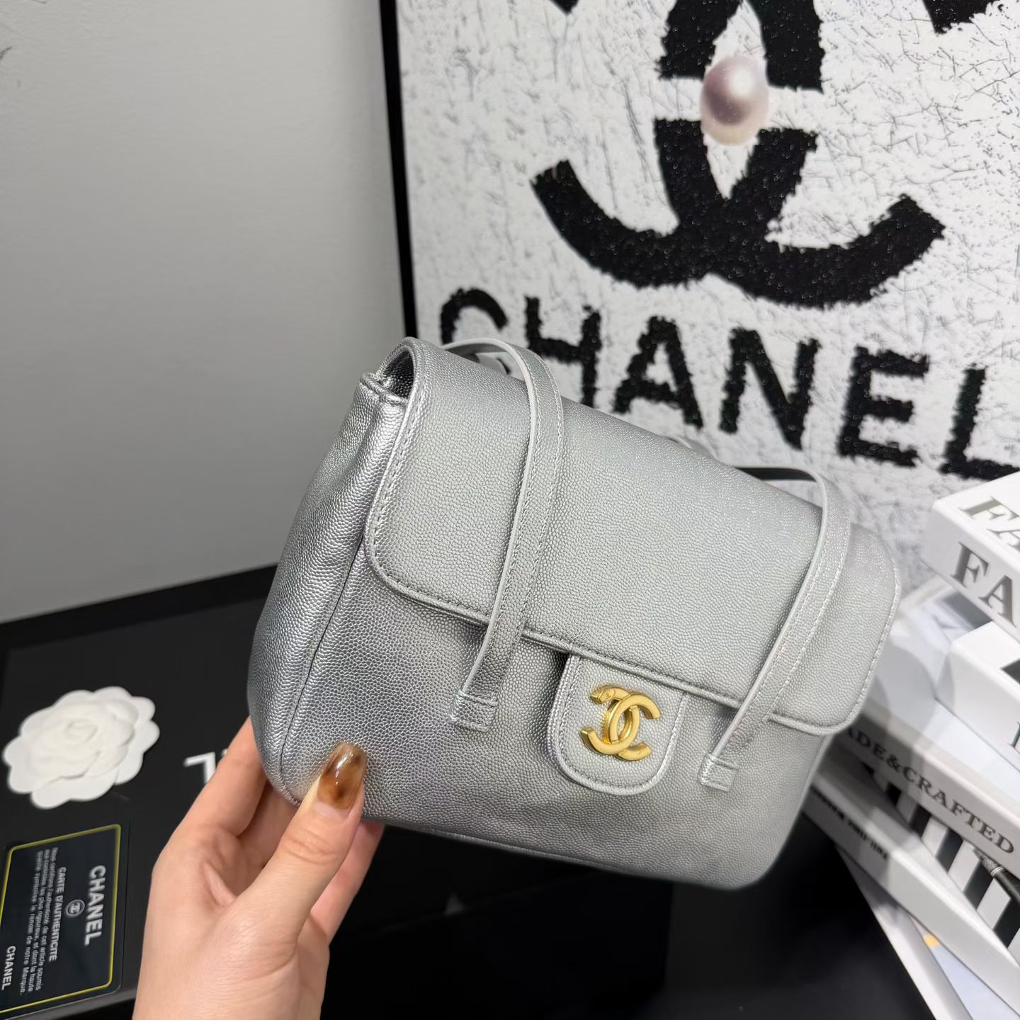 💰199包邮❗ OHANEL ❤️26CJennie明星同款🔥早春系列尺寸：22-15-6cm 材质：小颗粒牛皮