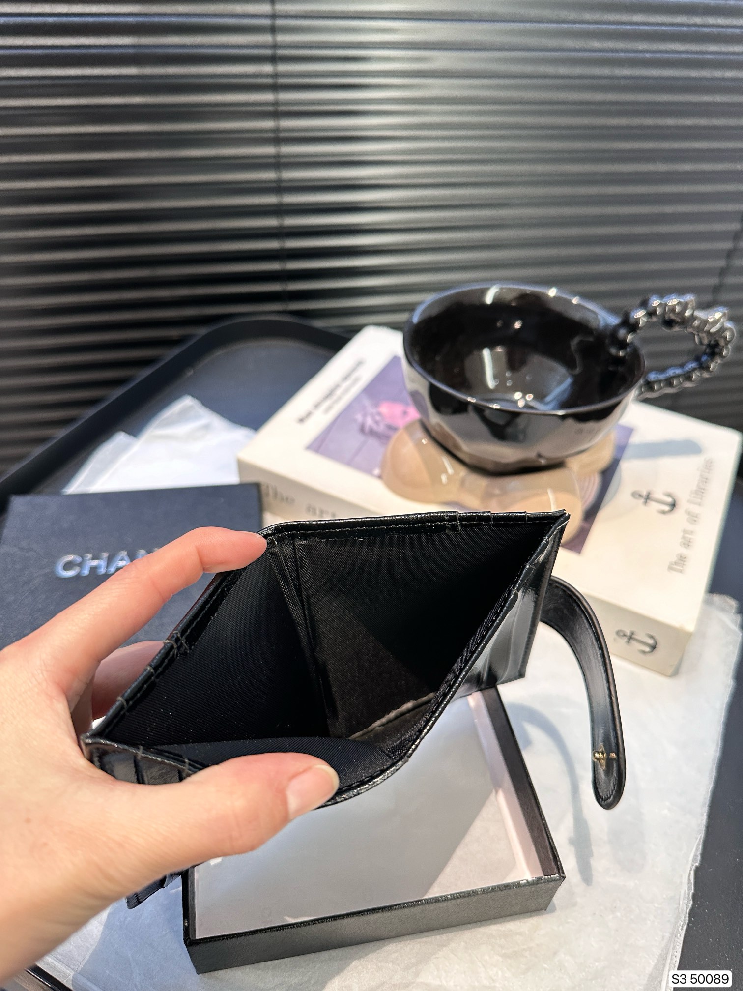 P65 配盒 香奈儿卡包 做工精致，媲美专柜 多功能小钱包卡包 超多卡位时尚美美必备，超级实用！尺寸：10.5 8.5 货号50089