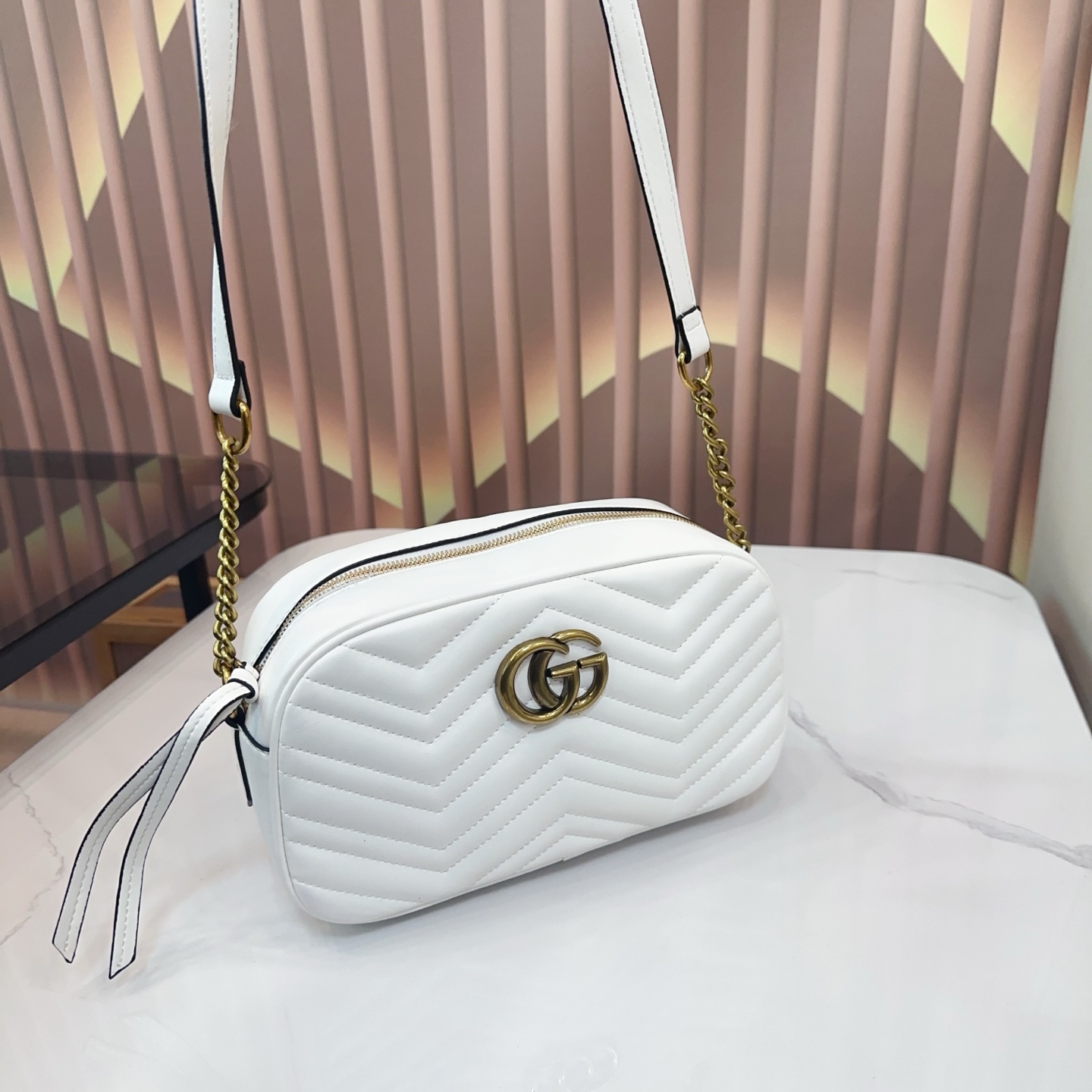 p100 配折叠盒 酷奇Guccimarmont经典款黑色双G相机包全皮波浪纹腰包单肩包斜挎包拉链包！ 尺寸24.14cm。q