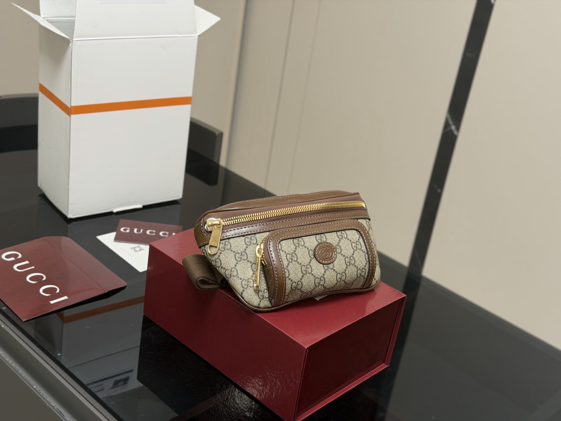 &yen;150 配全套包装 size：24*14cm 原单古奇新款腰包 赶紧抢 ‼️‼️ 看好每个细节 自己细品 ‼️👍