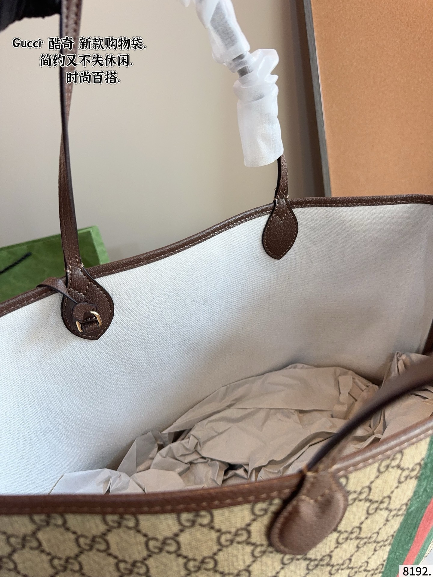 p175p170 Gucci古驰Exquisite饰双G 购物袋 最新款💋GUCCI枕头 市场独家新款，古奇醉新爆款，醉新元素，包现货‼️原厂订制五金，进口牛皮搭配GG胶料.～尺寸：40*9*32/26*13*22cm