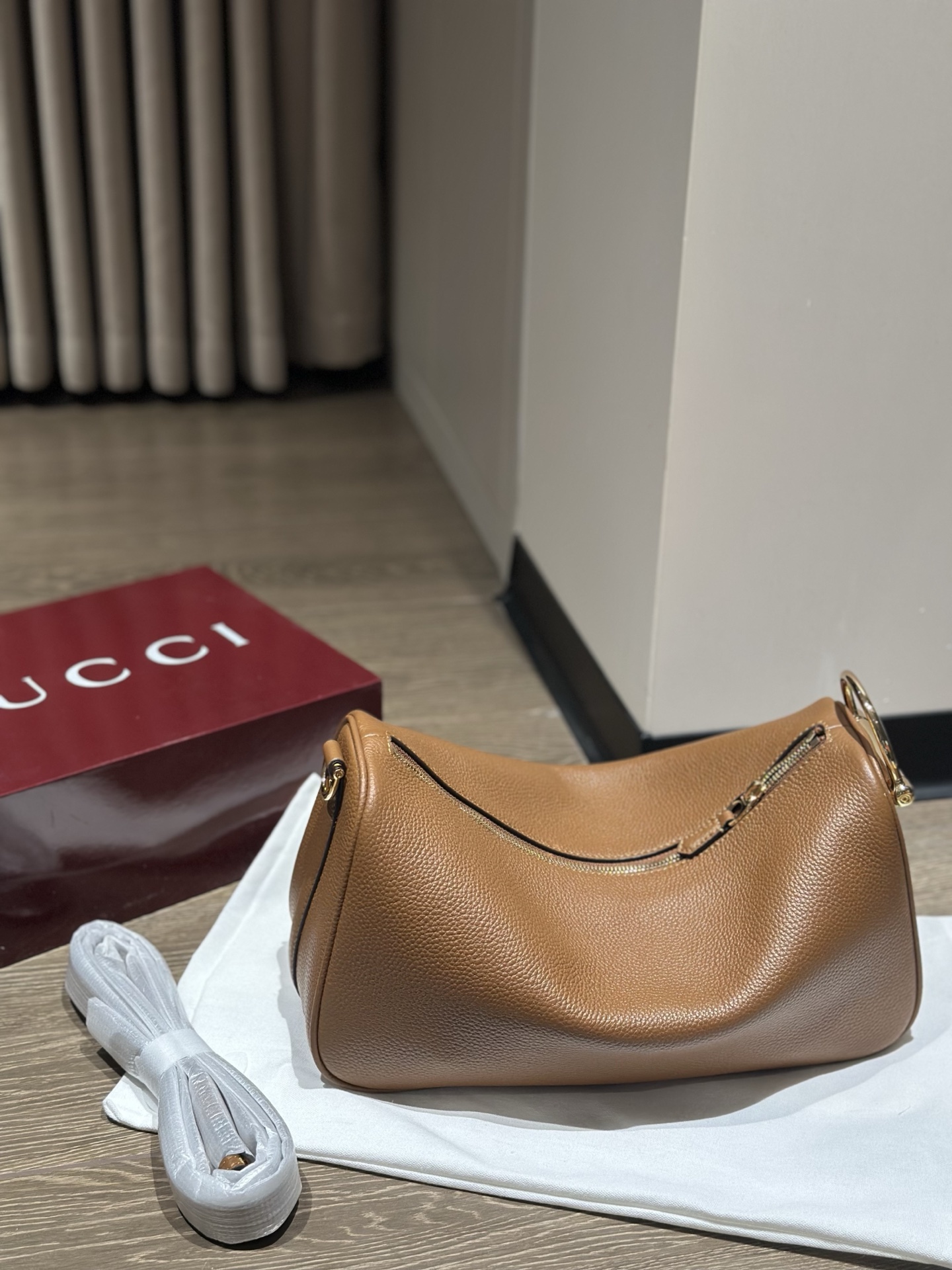 原厂皮 ✔️ 𝐆𝐆新款𝐡𝐚𝐟𝐭 𝐡𝐨𝐫𝐬𝐞𝐛𝐢𝐭 重新定义老钱风 尺寸𝟑𝟏&times;𝟏𝟕&times;𝟏𝟐𝐜𝐦