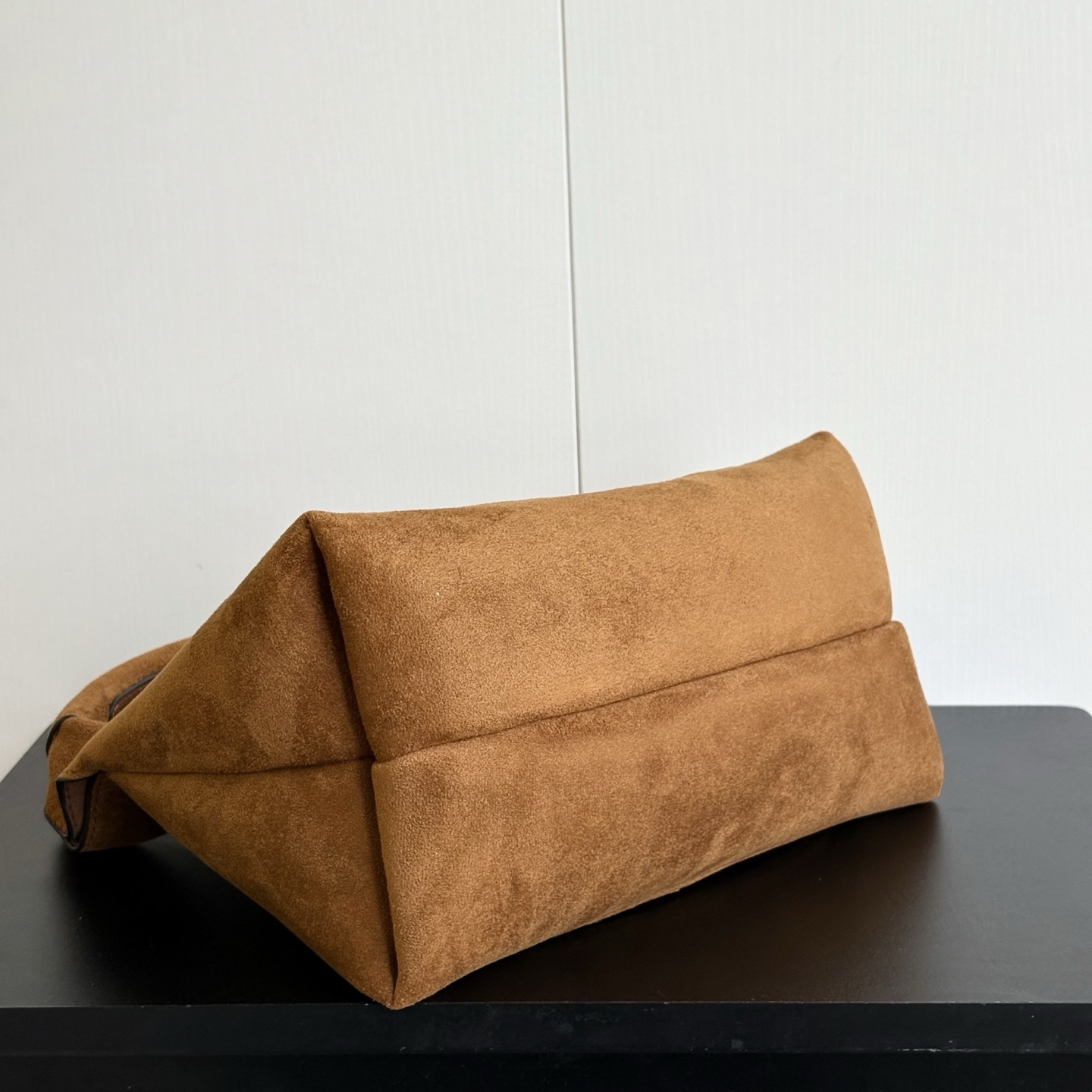 💰200包邮❗ Gucc1 Softbit系列大号半马衔扣造型中号手提包～款号837467棕磨砂🎈🎈🎈尺寸：27.5厘米（宽）x 21厘米（高）x 16厘米（深）📢📢📢