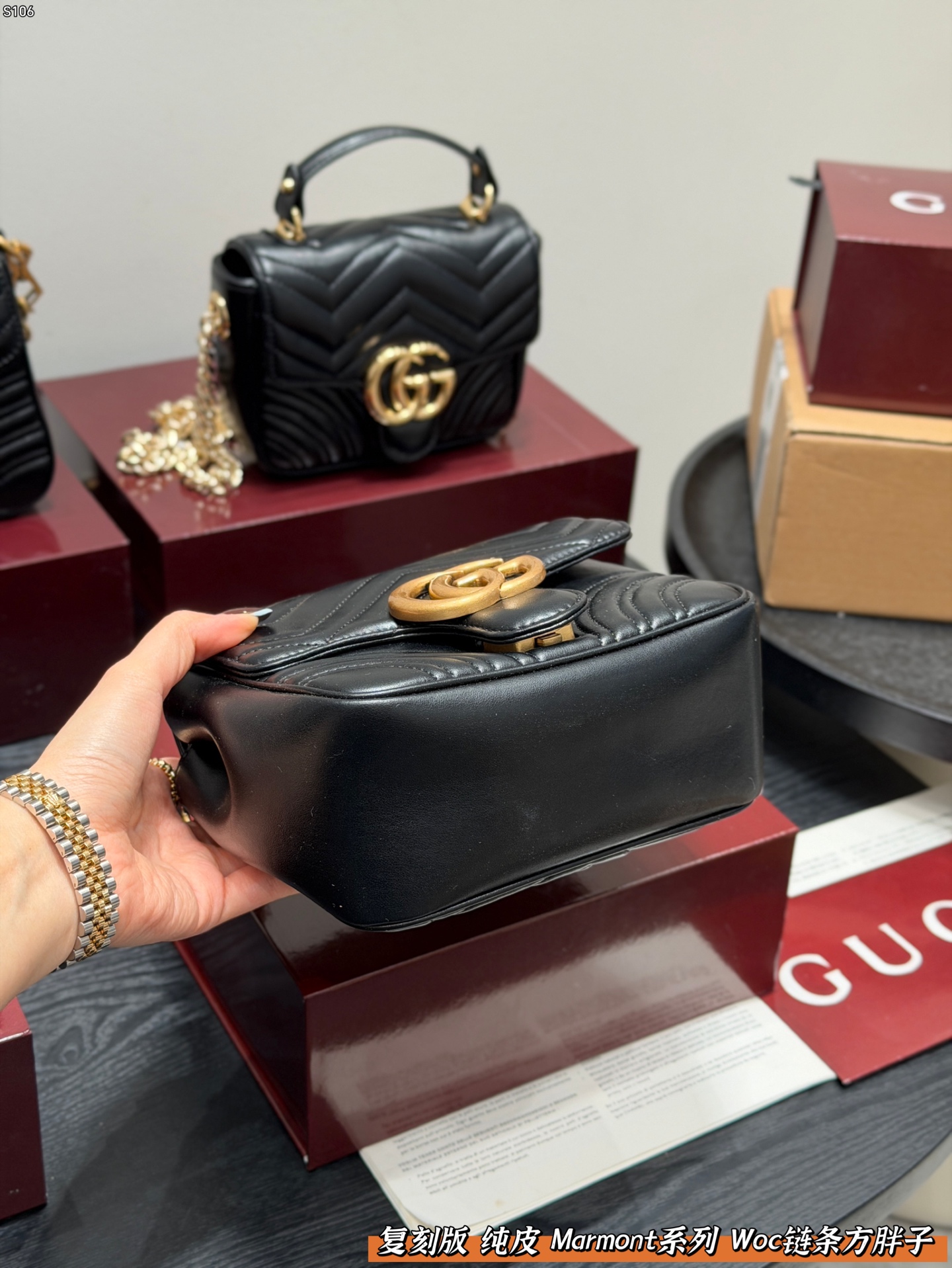 P160 全套礼盒 复刻版 纯皮！ size: 18.17cm Gucci 新款 marmont woc 链条方胖子马蒙包链条包 波浪纹绗缝 好经典‼️ 质量很好 性价比高 宝宝们 绝对绝对的下一个爆款✔️