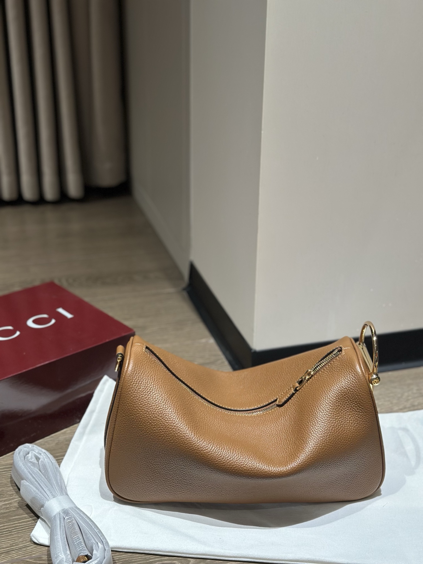 原厂皮 ✔️ 𝐆𝐆新款𝐡𝐚𝐟𝐭 𝐡𝐨𝐫𝐬𝐞𝐛𝐢𝐭 重新定义老钱风 尺寸𝟑𝟏&times;𝟏𝟕&times;𝟏𝟐𝐜𝐦