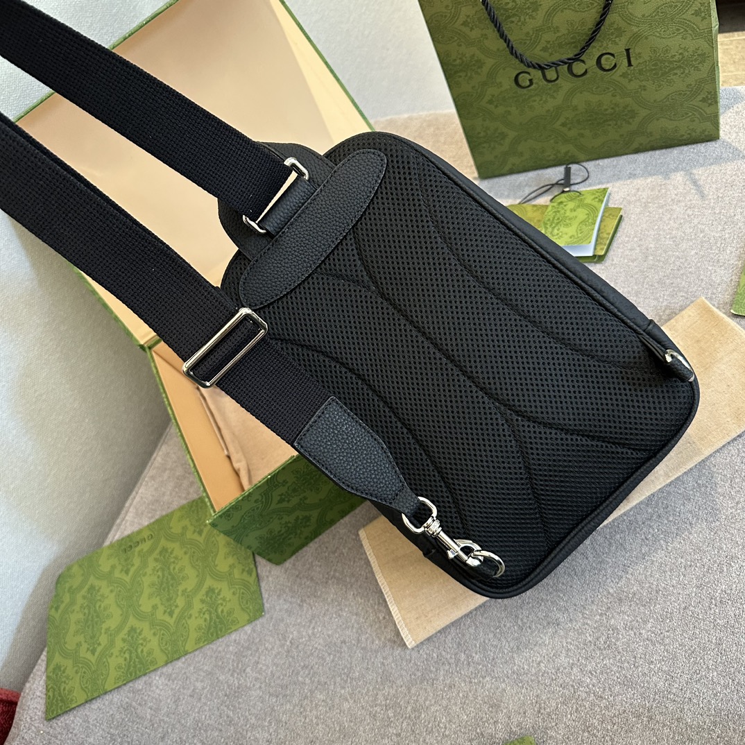 牛皮p190 礼盒包装🎁 Gucci专柜新款Belt bag腰包/胸包/斜挎包/原版PVC面料 时尚百搭的款式⚡️香港专柜新款 尺寸 25cm