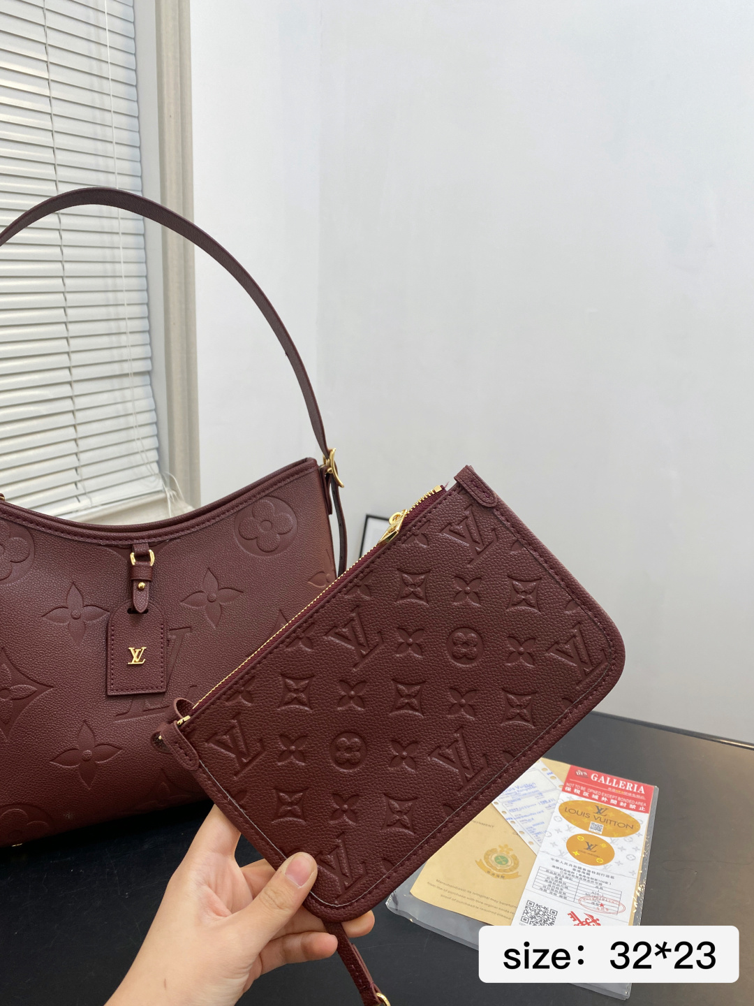 🅿️💰185 配折叠盒 尺寸32*23 LV购物袋 酒红系列购物袋 Lv Neverfull 经典入门款购物袋 骨灰级产物！经典到无可复制！ 2200