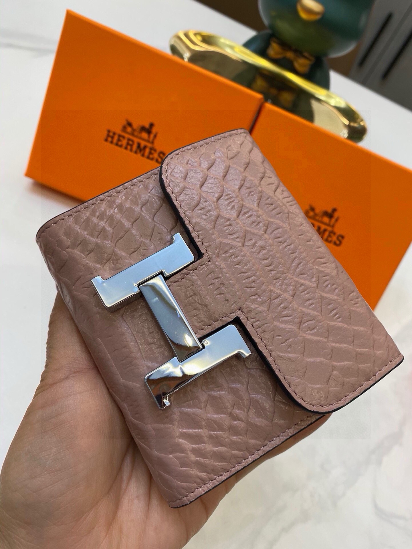 📢📢📢p85 2111 爱马仕专柜🔥爆款 女士钱包 三折款 💕里外鱼子酱牛皮 1:1原单品质 简单百搭 大容量 💕超级美哦 💥 12 9