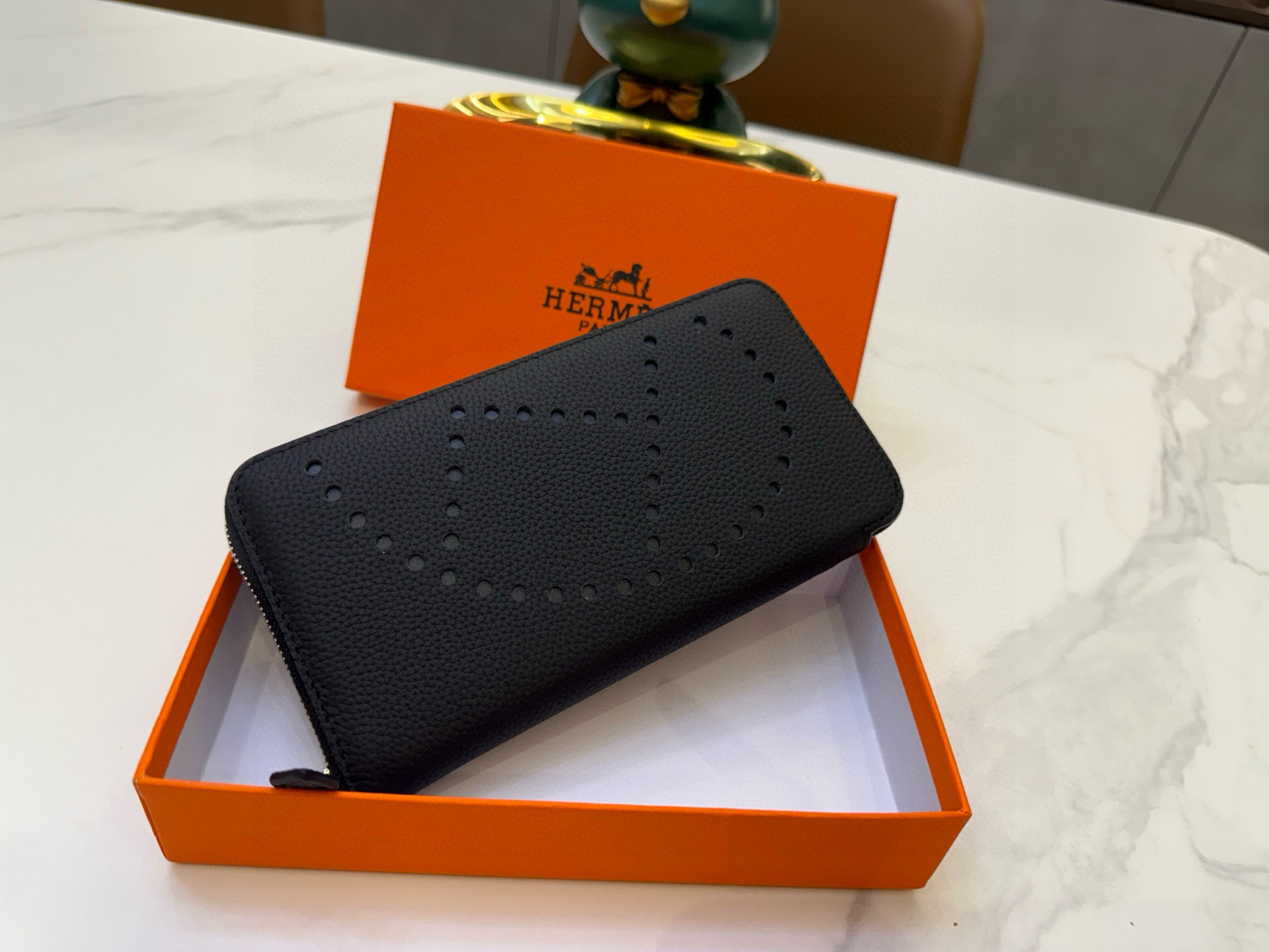 📢📢📢p95 5123 爱马仕经典款 钱包两折款 💕里外全牛皮 简单百搭 手感超级👍