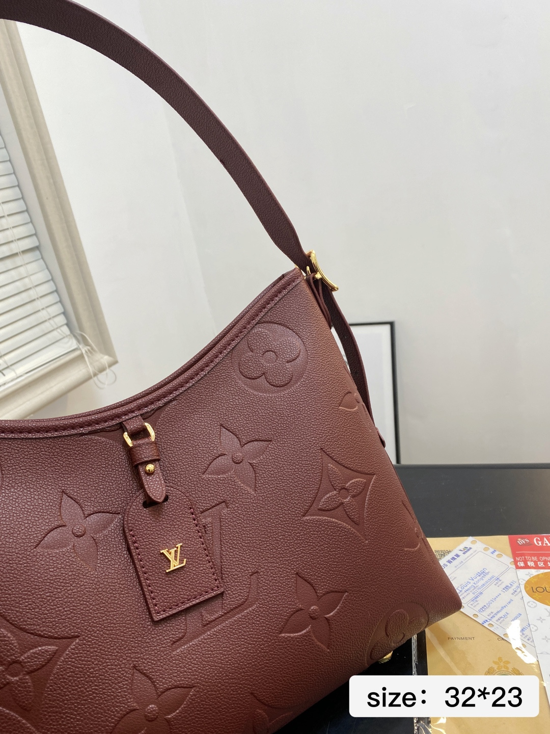 🅿️💰185 配折叠盒 尺寸32*23 LV购物袋 酒红系列购物袋 Lv Neverfull 经典入门款购物袋 骨灰级产物！经典到无可复制！ 2200