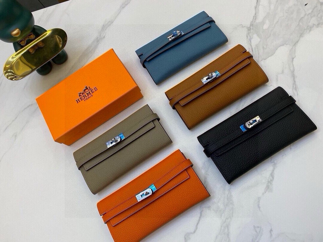 📢📢📢p125 凯莉钱包 爱马仕经典款 钱包两折款 💕里外全牛皮 简单百搭 手感超级👍 20 10 💥