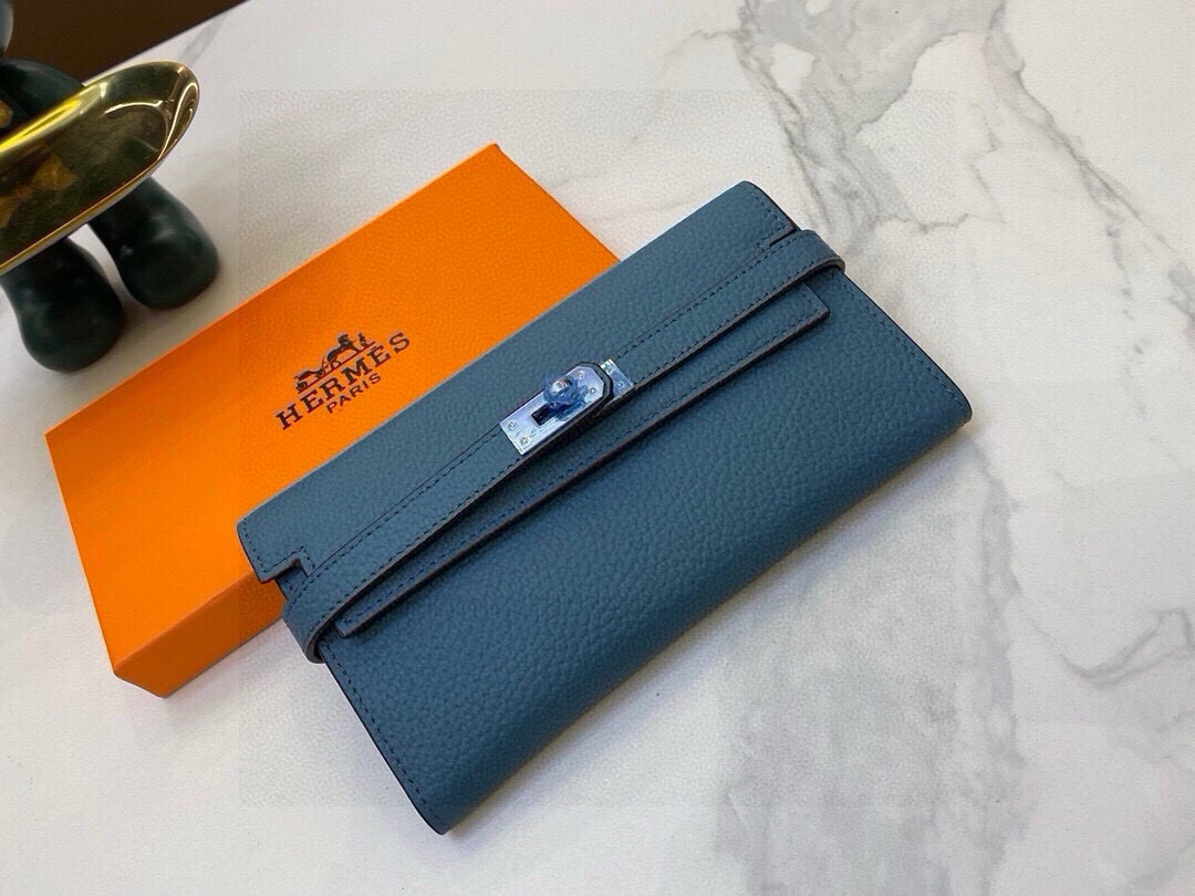 📢📢📢p125 凯莉钱包 爱马仕经典款 钱包两折款 💕里外全牛皮 简单百搭 手感超级👍 20 10 💥
