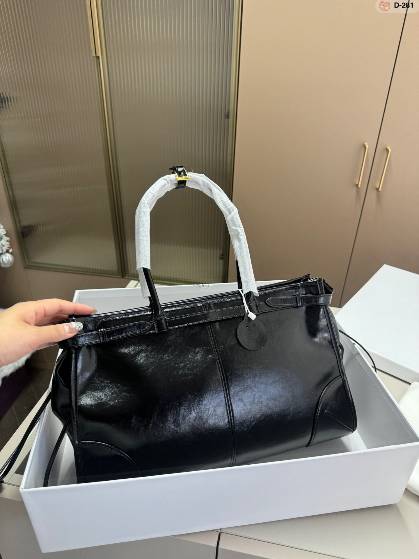 💰p205 高版本PRADA普拉达 soft lux油蜡皮hobo长手柄手提包腋下包 可斜挎D-281尺寸38.11.23配盒