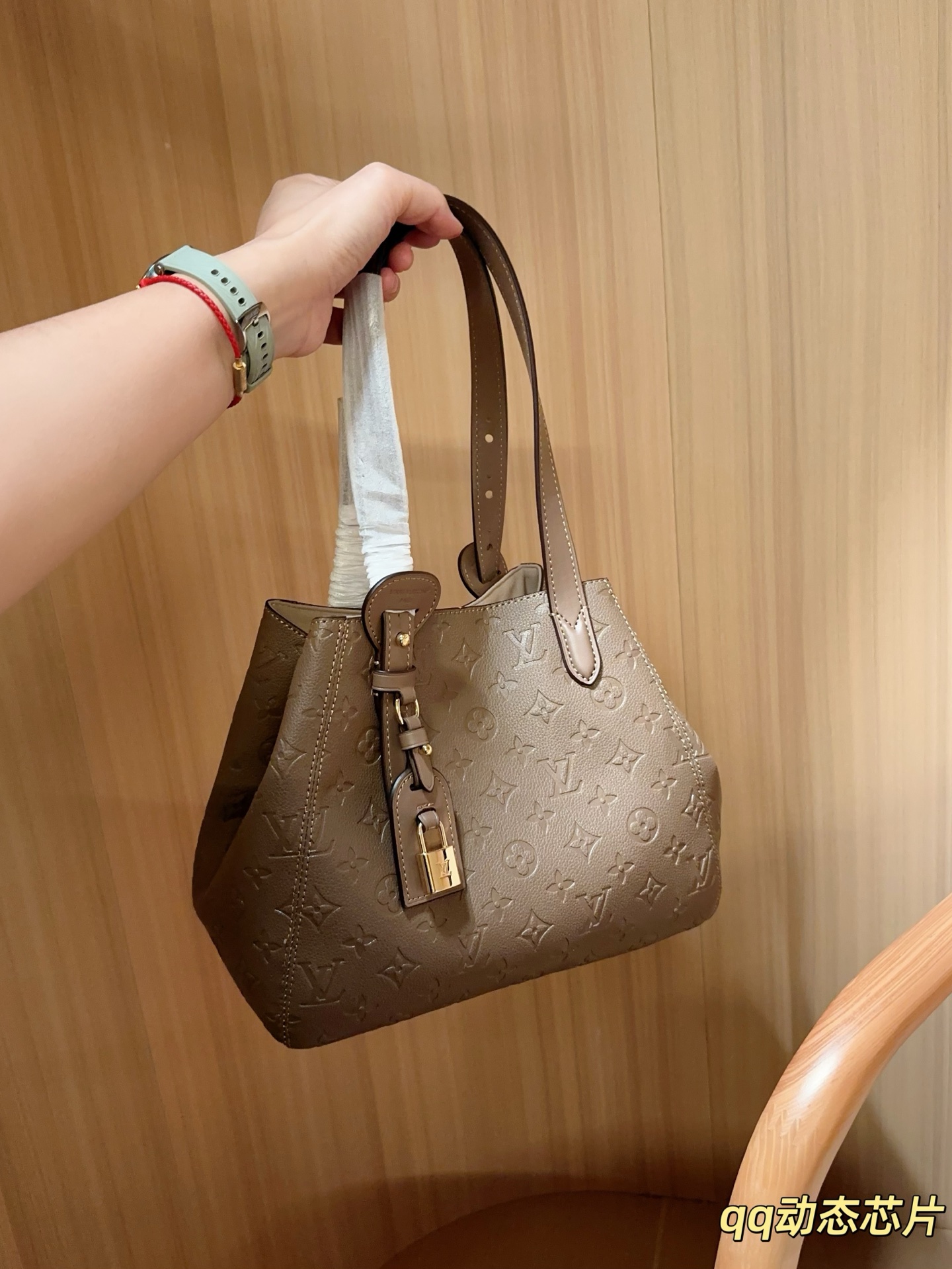 💰190 动态芯片 Lv路易威登 25fw新款allinone托特包～手拎包～容量超级大 尺寸28&times;24&times;12 礼盒包装🎁