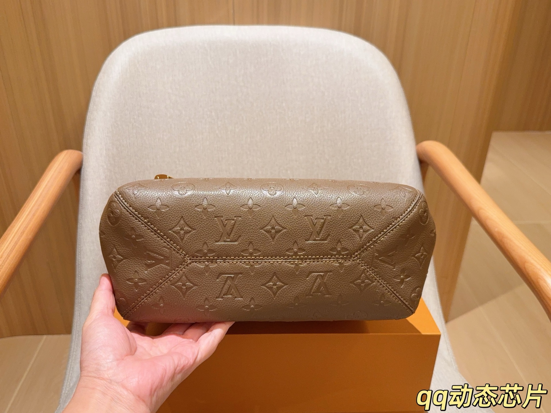 💰190 动态芯片 Lv路易威登 25fw新款allinone托特包～手拎包～容量超级大 尺寸28&times;24&times;12 礼盒包装🎁