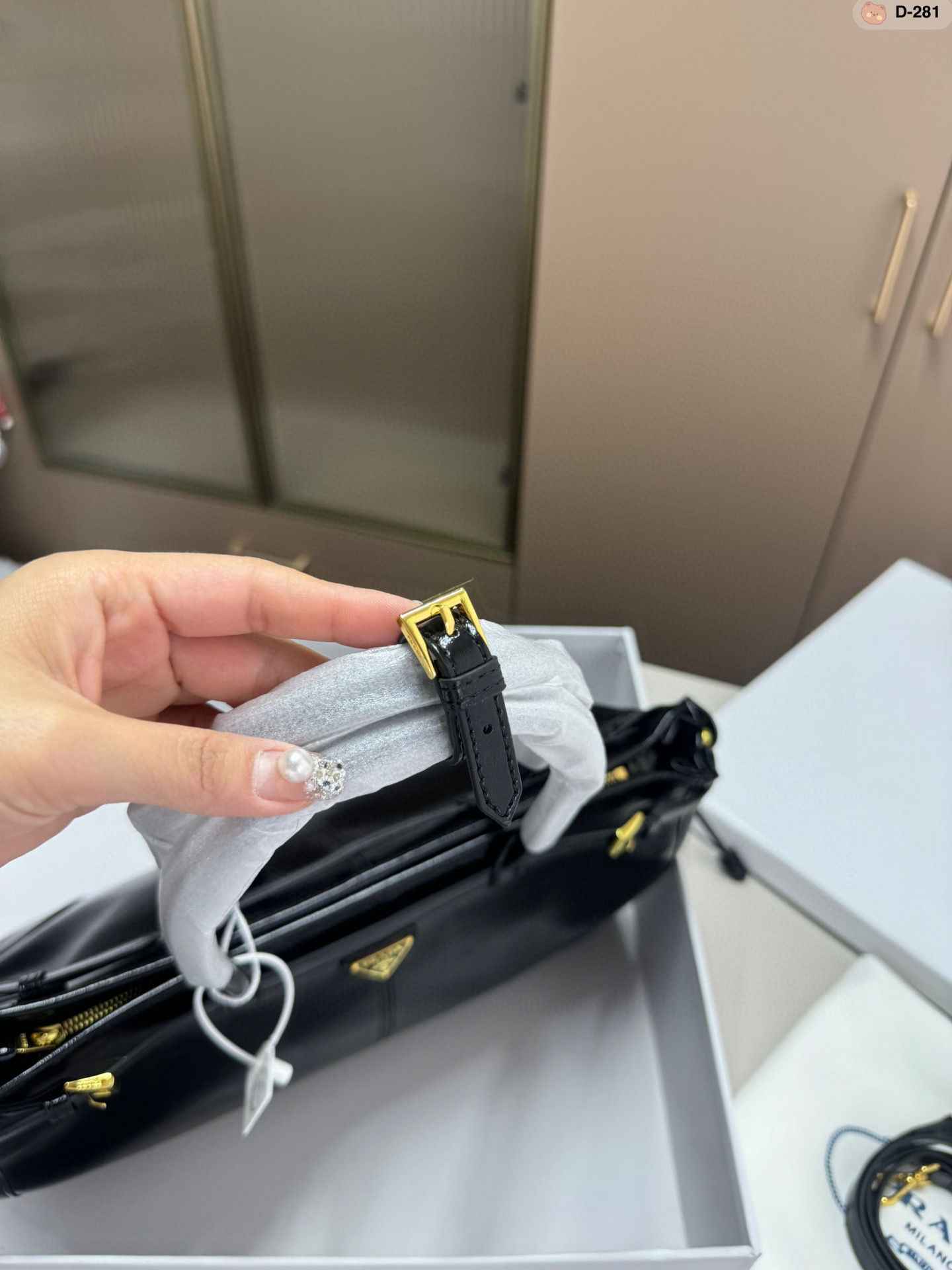 💰p205 高版本PRADA普拉达 soft lux油蜡皮hobo长手柄手提包腋下包 可斜挎D-281尺寸38.11.23配盒