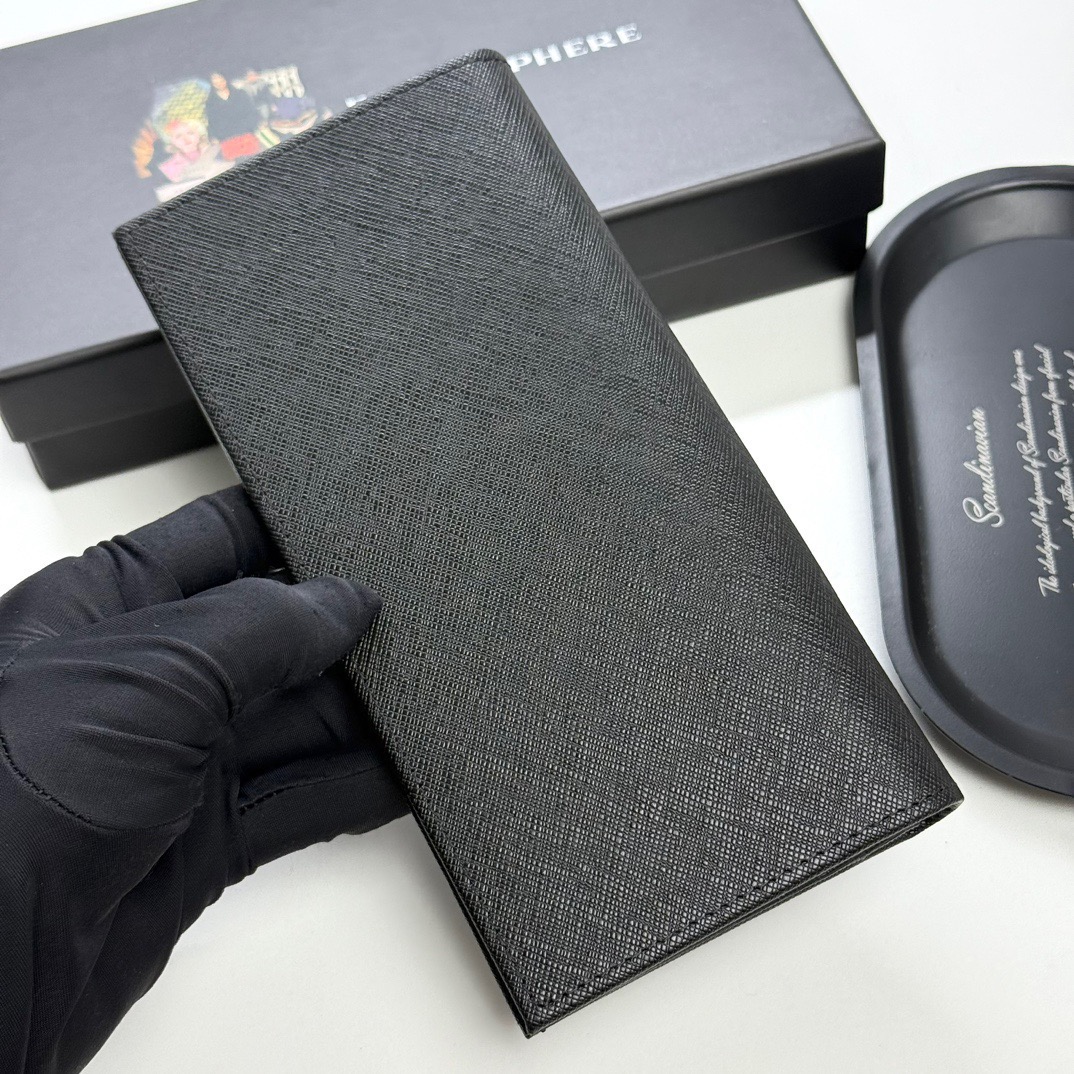 短p75长p85🎀🎀颜色 黑色 🎀尺寸长19x10 短12x10🎀普拉达🔥专柜款🔥男士十字纹长短款对折👍一比一进口牛皮手感无敌💕简约大气必备💕