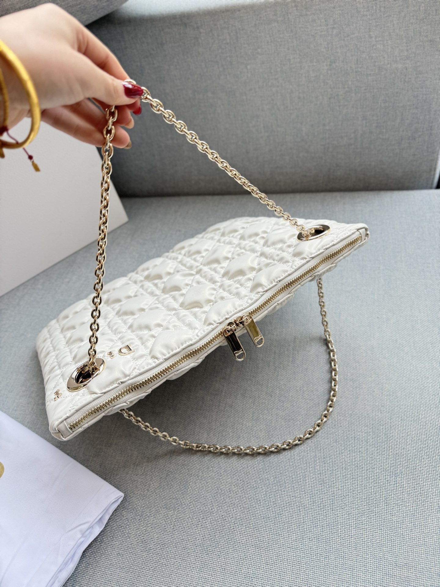 💰230 折叠盒 size：37&times;29 DIOR迪奥 26SS 托特包 手提包 经典