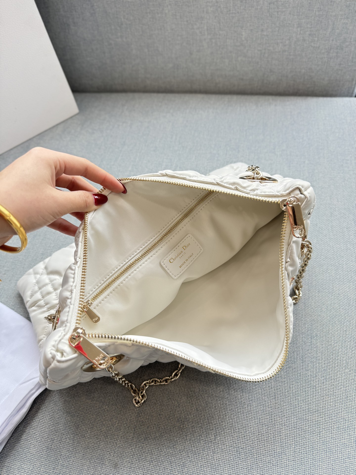 💰230 折叠盒 size：37&times;29 DIOR迪奥 26SS 托特包 手提包 经典