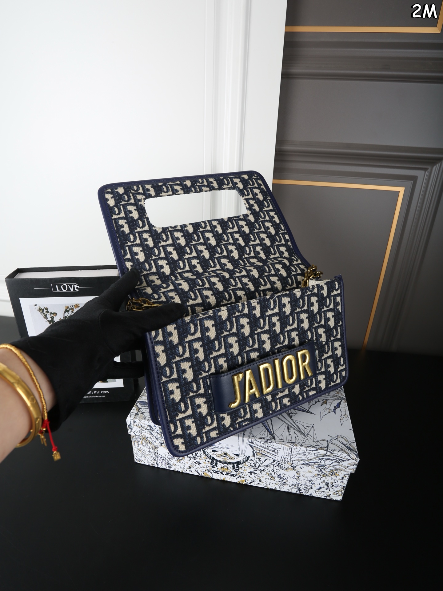 P115 天地盖 DIOR迪奥 Jadio 帆布 链条包 手包 蒙田包 Dior 还是辣么好看 Jadior还蛮好背的 链条也不勒肩膀 中性与lady的碰撞 一包两用Dior Jadio 尺寸:25×15