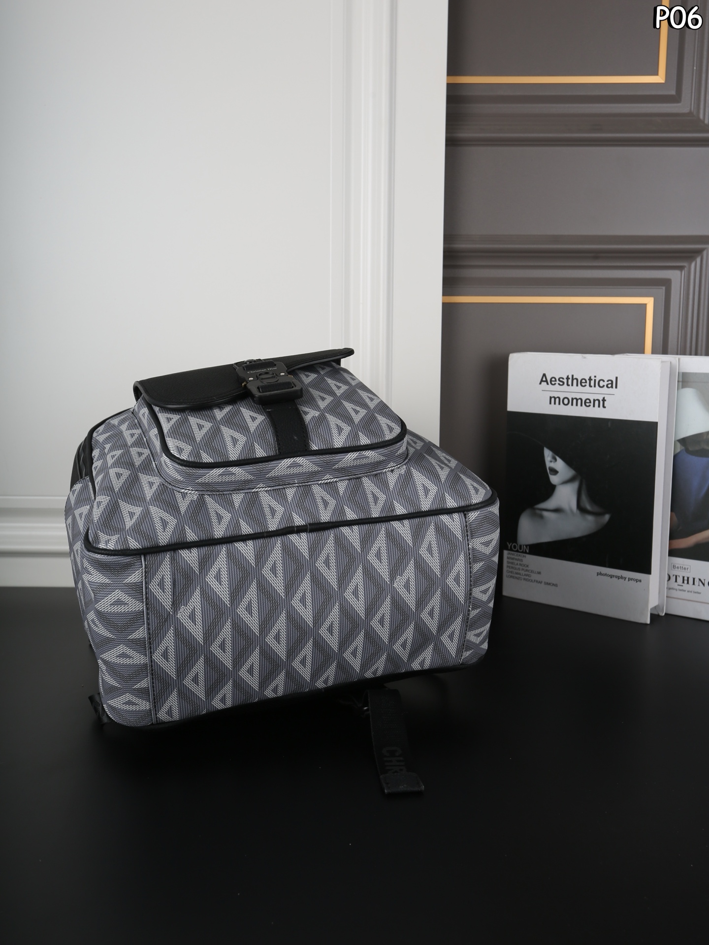 P180 DIOR迪奥 双肩包背包 可调节肩带拉链开合 Oblique 提花帆布拼粒面小牛皮 双肩包 男女通用背包 大容量书包 经典百搭 尺寸：30&times;41