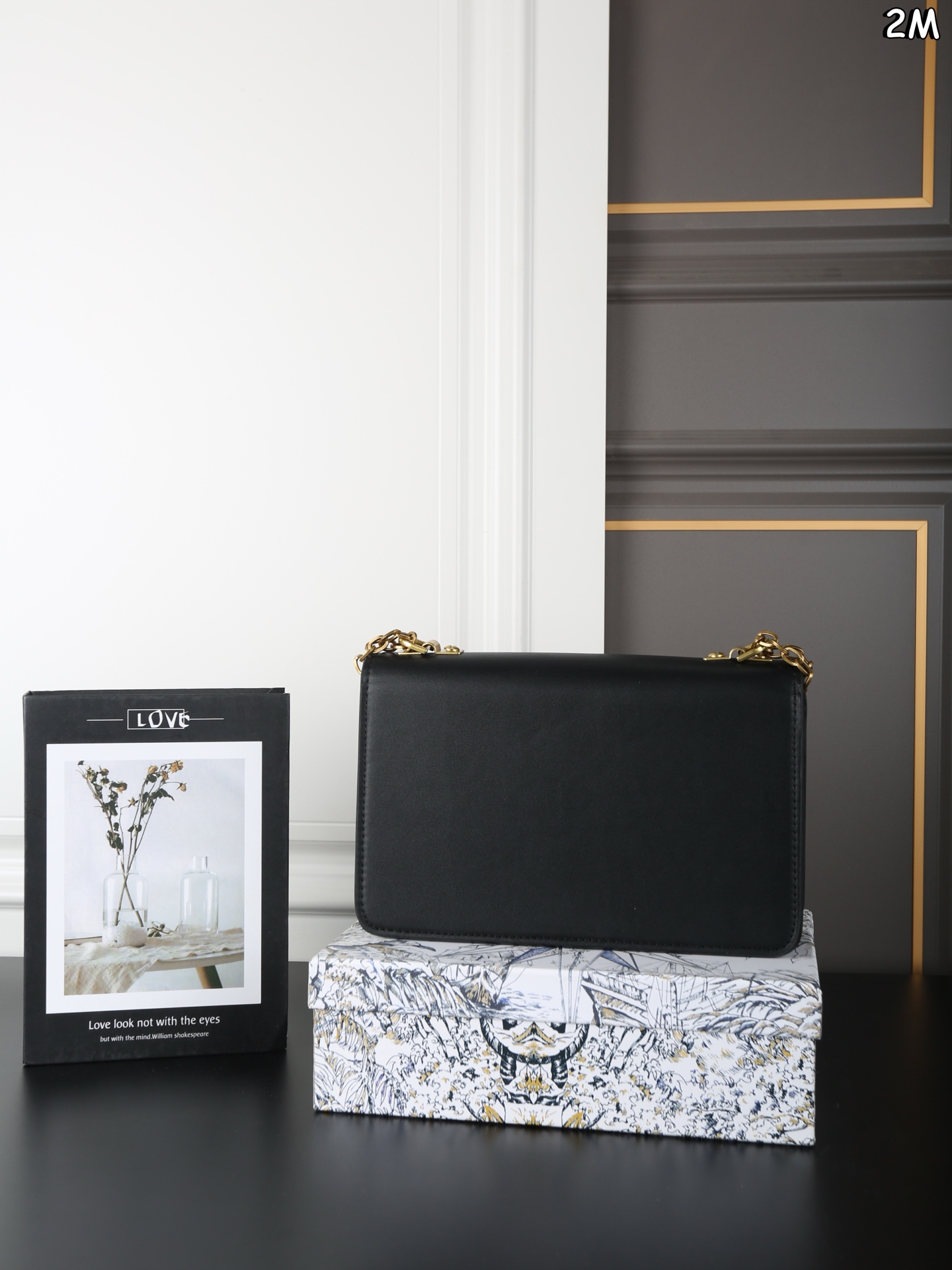 P115 天地盖 DIOR迪奥 Jadio 链条包 手包 蒙田包 Dior 还是辣么好看 Jadior还蛮好背的 链条也不勒肩膀 中性与lady的碰撞 一包两用Dior Jadio 尺寸：25&times;15