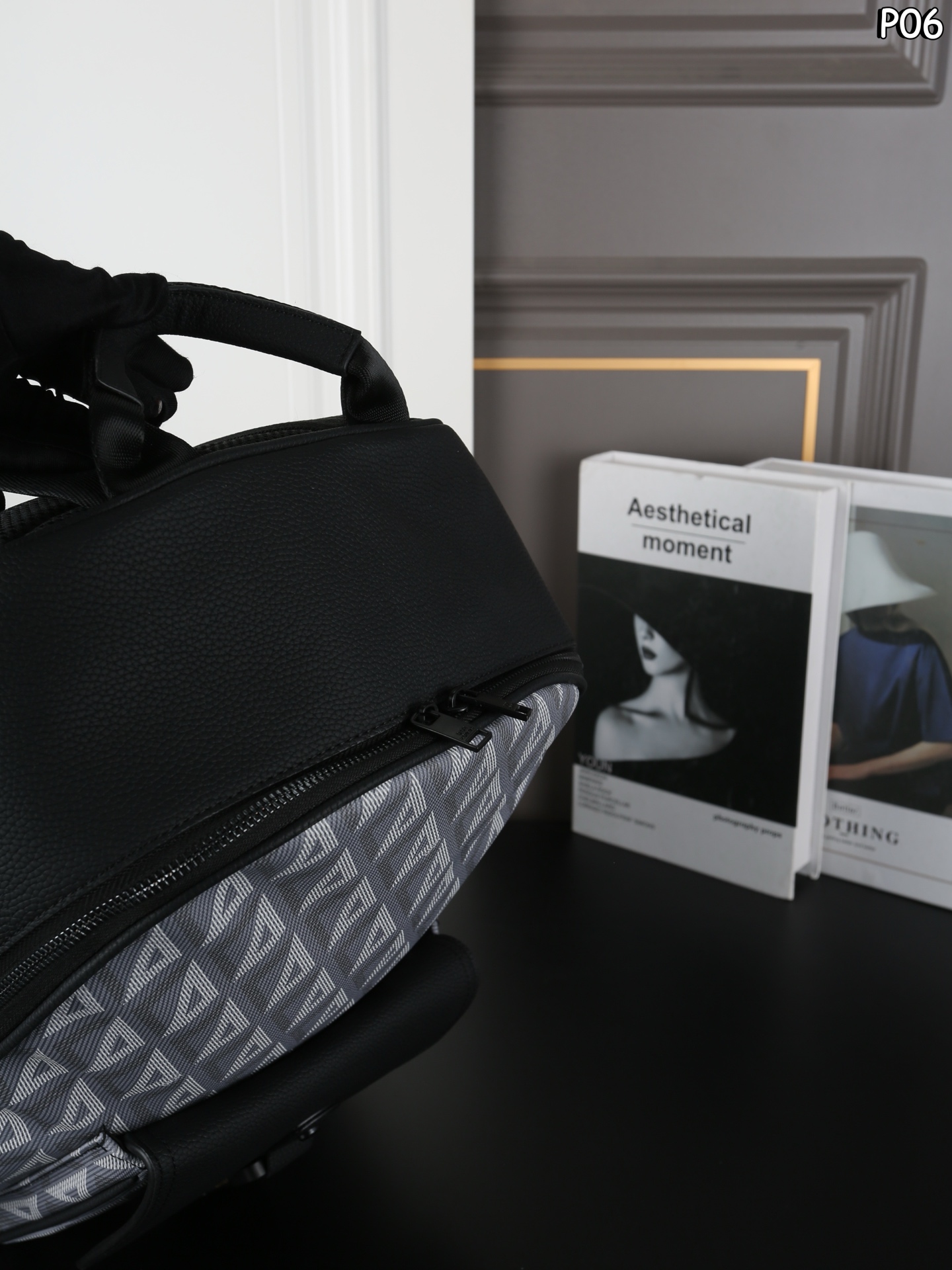 P180 DIOR迪奥 双肩包背包 可调节肩带拉链开合 Oblique 提花帆布拼粒面小牛皮 双肩包 男女通用背包 大容量书包 经典百搭 尺寸：30&times;41