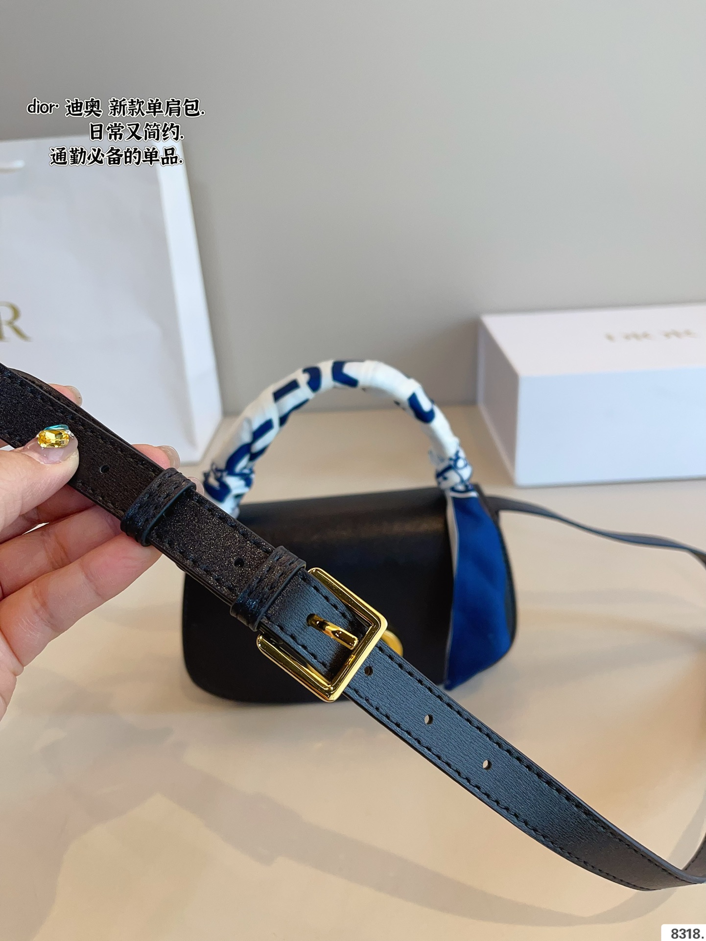 p175配礼盒🎁 迪奥 Dior Babby马鞍包 质感很高级 容量超级大也很耐用 日常出街背它回头率百分百 就是这种随性慵懒感尺寸：19*4*11cm