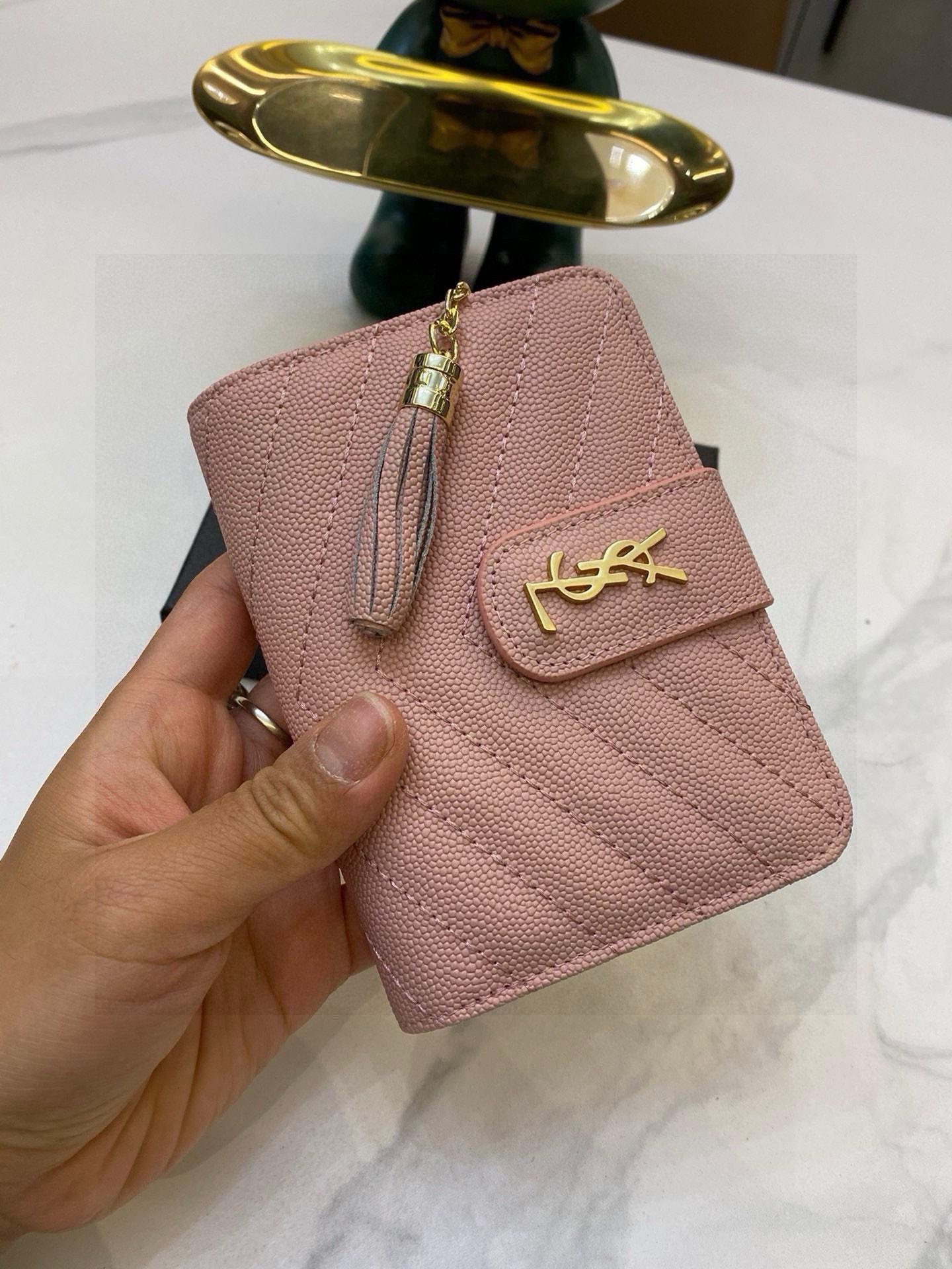 📢📢📢p95 6030圣罗兰 专柜🔥爆款 女士钱包 三折款 💕顶级牛皮 绣线 1:1原单品质 简单百搭 大容量 💕超级美哦 💥15 10