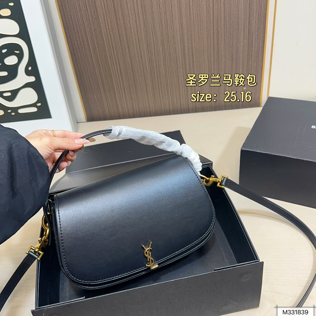 💰155 折叠盒 尺寸25.16 圣罗兰最新款马鞍包Voltaire 超chic的 尽显极致的圣罗兰ysl超级百搭哦！
