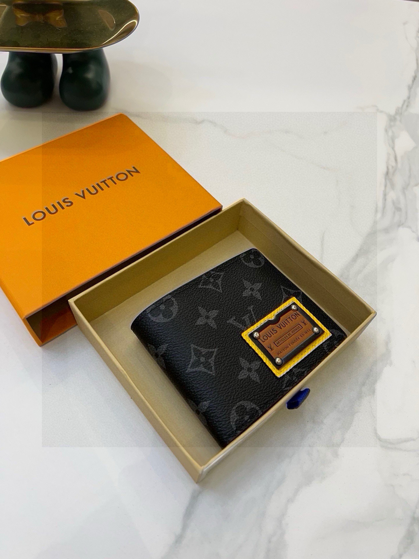 📢📢📢 p85 L家 专柜经典款男士钱包 西服夹 💕原版pvc 1:1质量 简单百搭 永不过时款p85