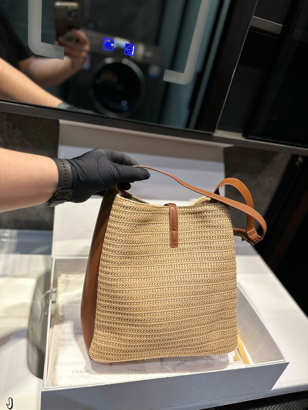 ❤️P190❤️ 圣罗兰编织托特包 拉菲草编织沙滩 夏天来了，准备度假背的风情单品，休闲的最高定义，一定要搭配，尺寸：28 30