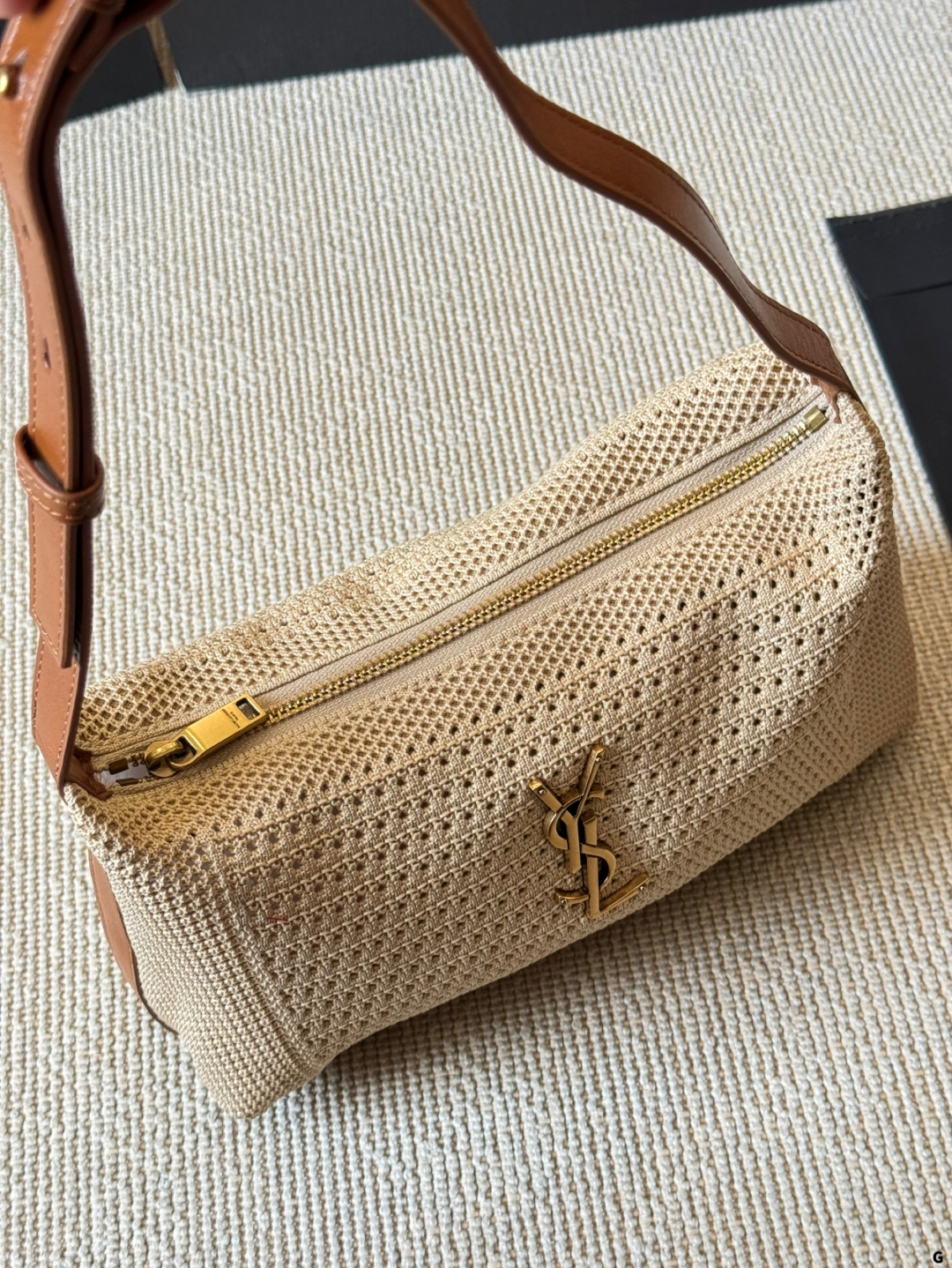 p205 YSL Oxalis拉菲草编织包 圣罗兰 YSL 草编托特包 夏天必备拉菲草单品 清清爽爽 简约时尚 通勤日常皆可的百搭神器 尺寸25 15cm