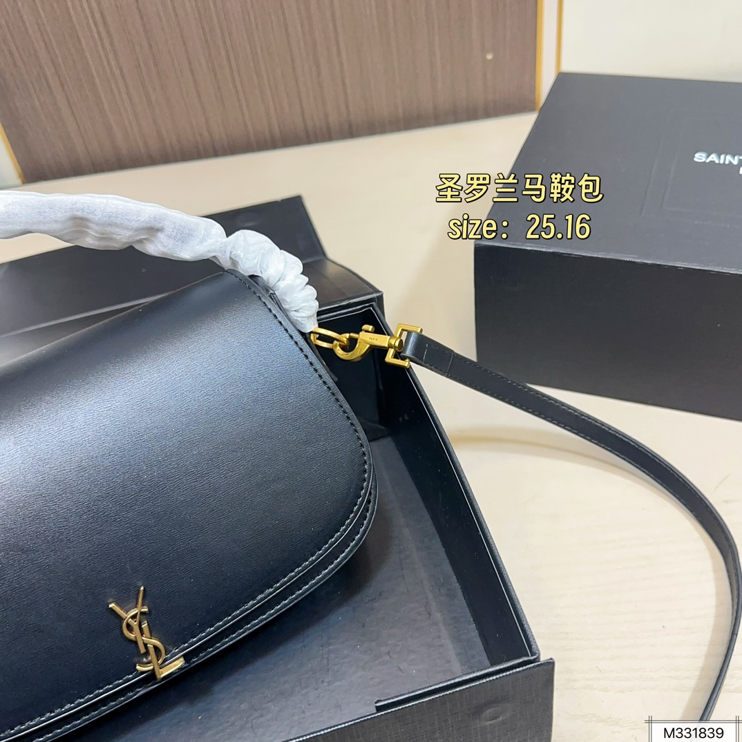 💰155 折叠盒 尺寸25.16 圣罗兰最新款马鞍包Voltaire 超chic的 尽显极致的圣罗兰ysl超级百搭哦！