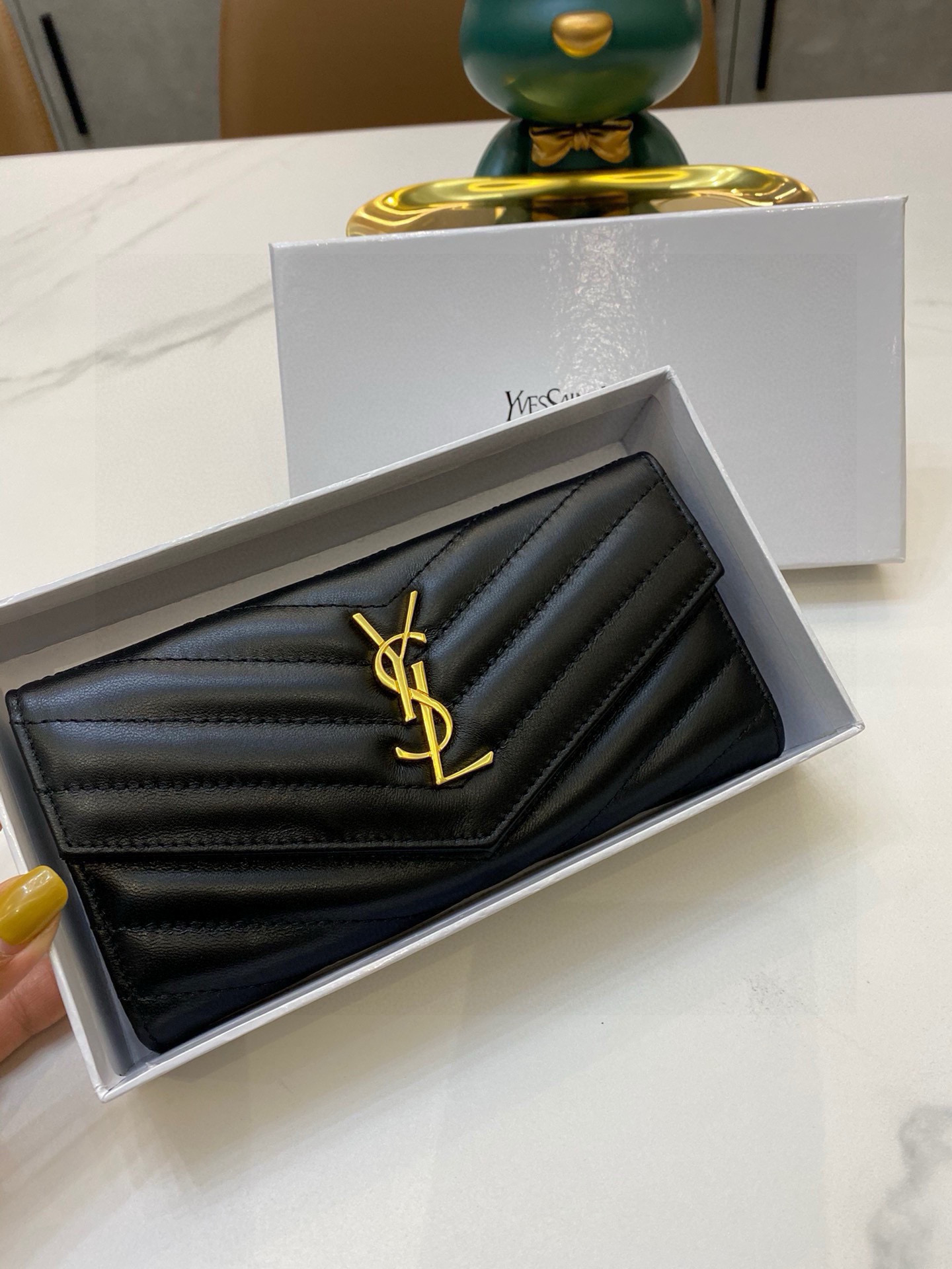 📢📢📢p100 3851 圣罗兰 专柜🔥爆款 女士钱包 两折款 💕顶级羊皮 1:1原单品质 简单百搭 大容量 💕超级美哦 💥 19 10