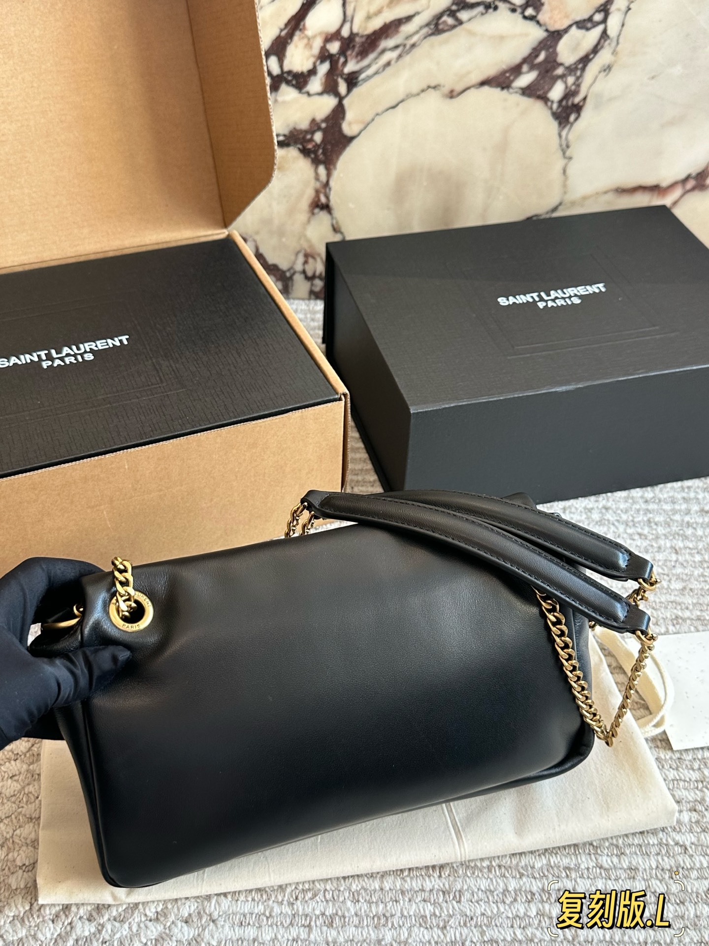 💰200 全套包装 牛皮版本 size 25 12cm ysl LOULOU PUFFER 绗缝云朵包 手感柔软细腻 搜索🔍圣罗兰ysl