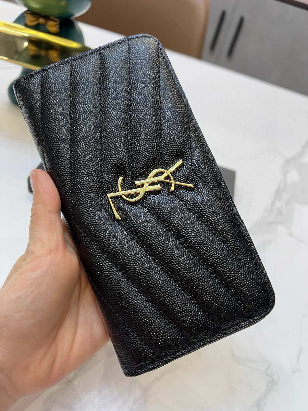 📢📢📢p95 5887 圣罗兰 专柜🔥爆款 女士钱包 两折款 💕里外鱼子酱牛皮 1:1原单品质 简单百搭 大容量 💕超级美哦 💥 19 10