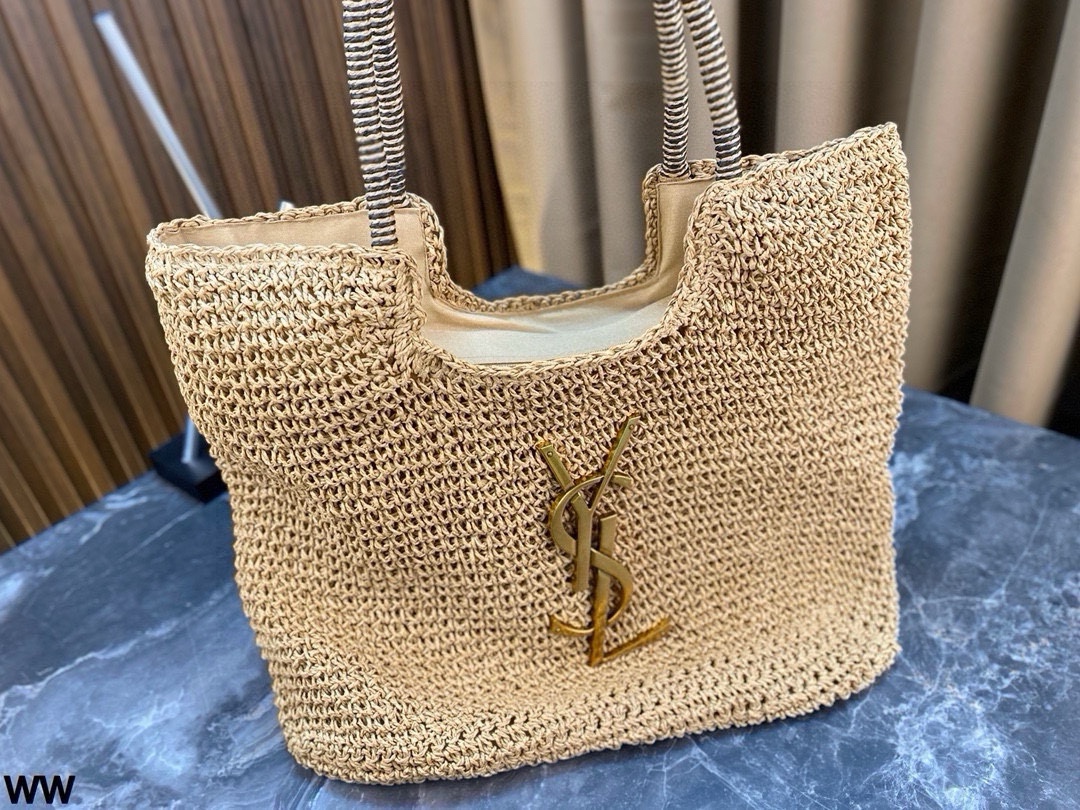 p105 配盒🎁 YSL圣罗兰 新品拉菲草 草编镂空购物袋 可手拎可单肩 随时充满度假感的包包！ 尺寸：45*31