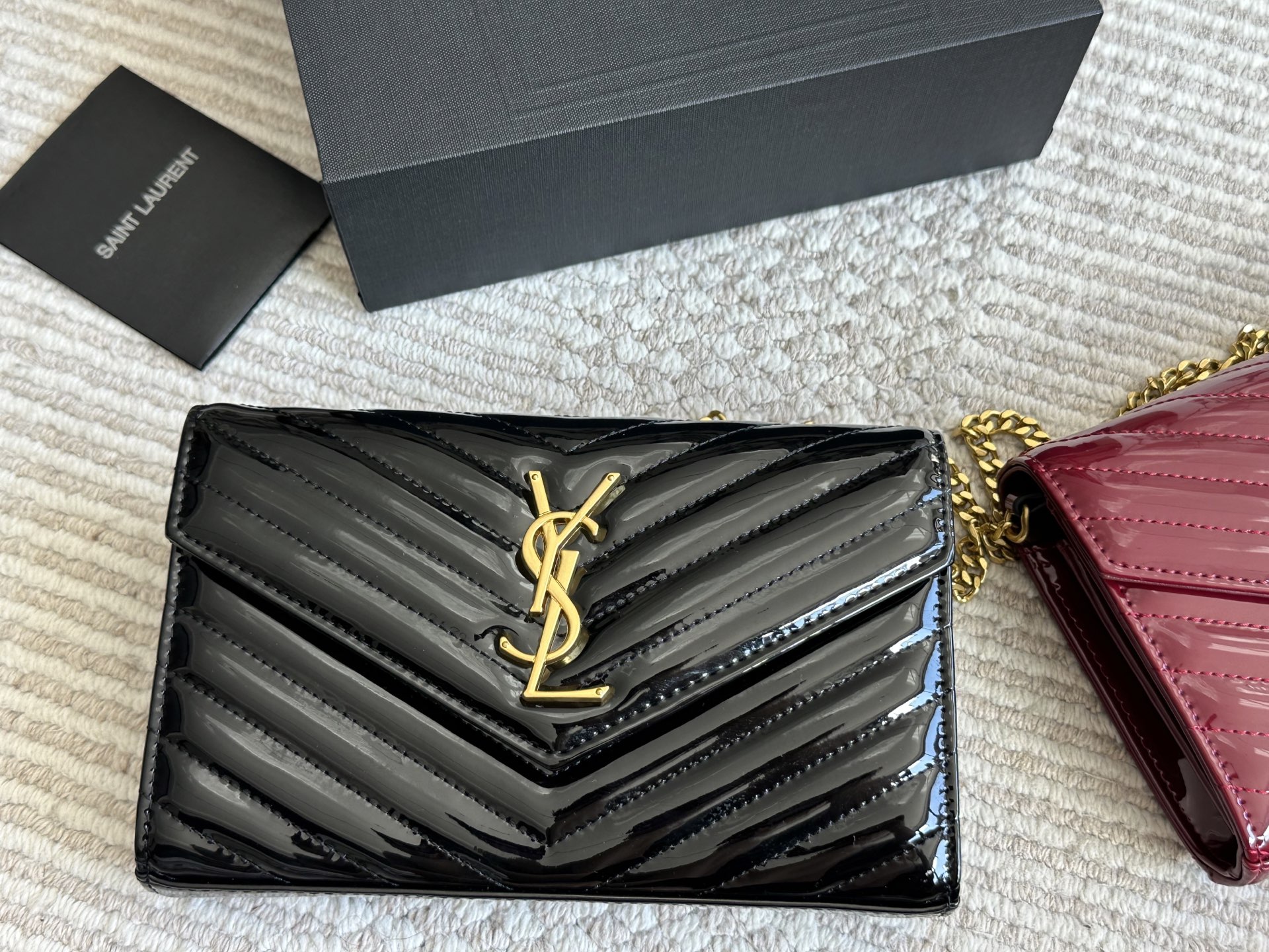 p130 配盒 size：23*15cm ysl woc信封包 磨砂皮看起来质感特别好！耐磨耐用！ 🉑️斜挎🉑️腋下