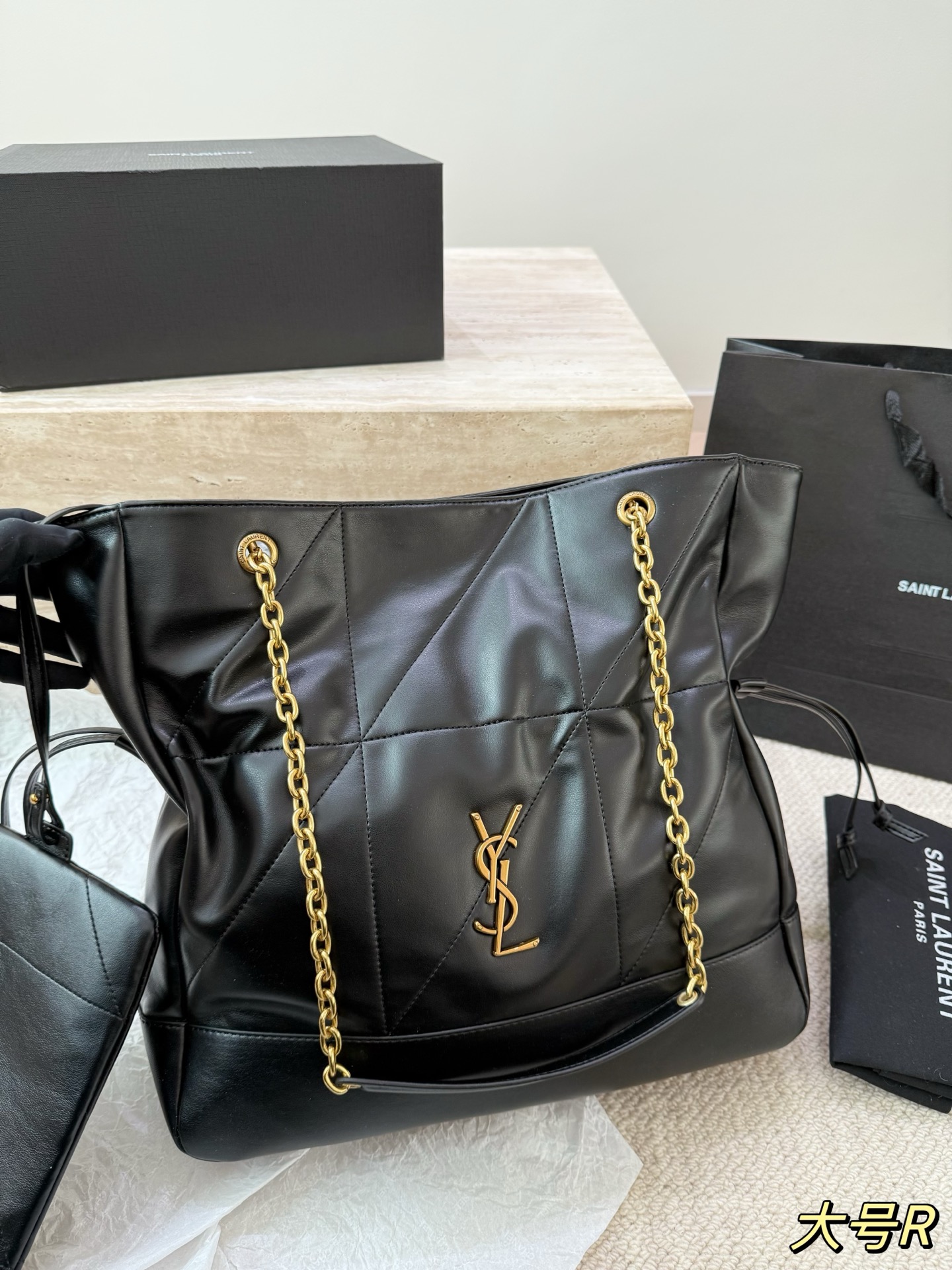 P160 P155 YSL Jamie shopping福袋 麂皮真的是氛围感的神 太时髦高级了 小号大号都好看百搭 一年四季都可以背 35cm 25cm